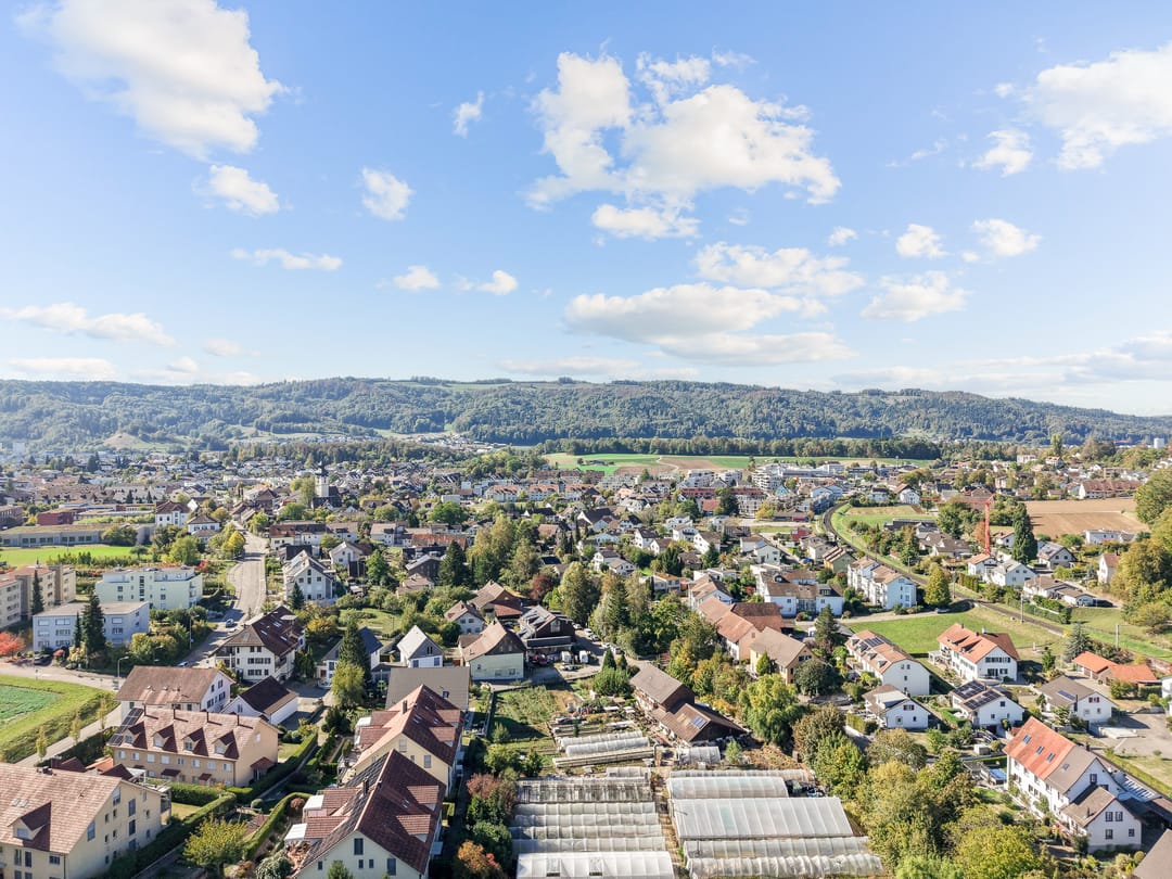 Würenlos AG mit S-Bahn und A1-Anschluss