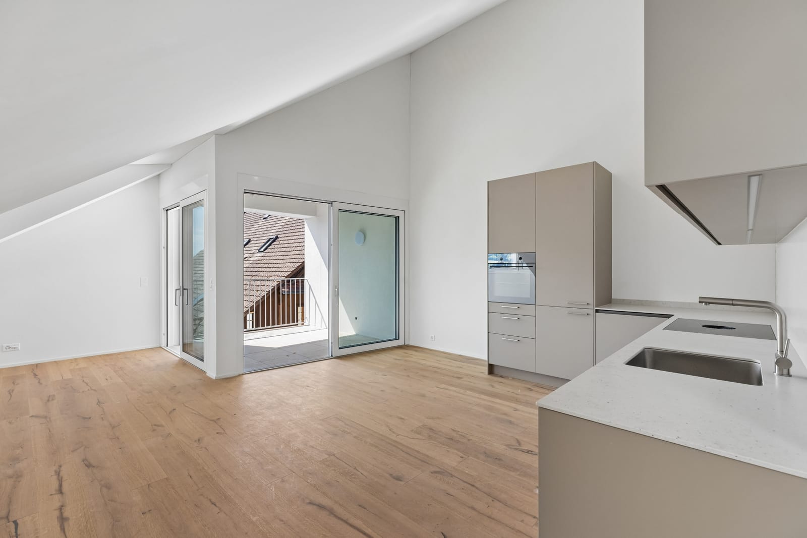 Neubau mit Weitblick – moderne 3.5-Zimmer-Dachwohnung mit viel Wohnkomfort — Ansicht 5