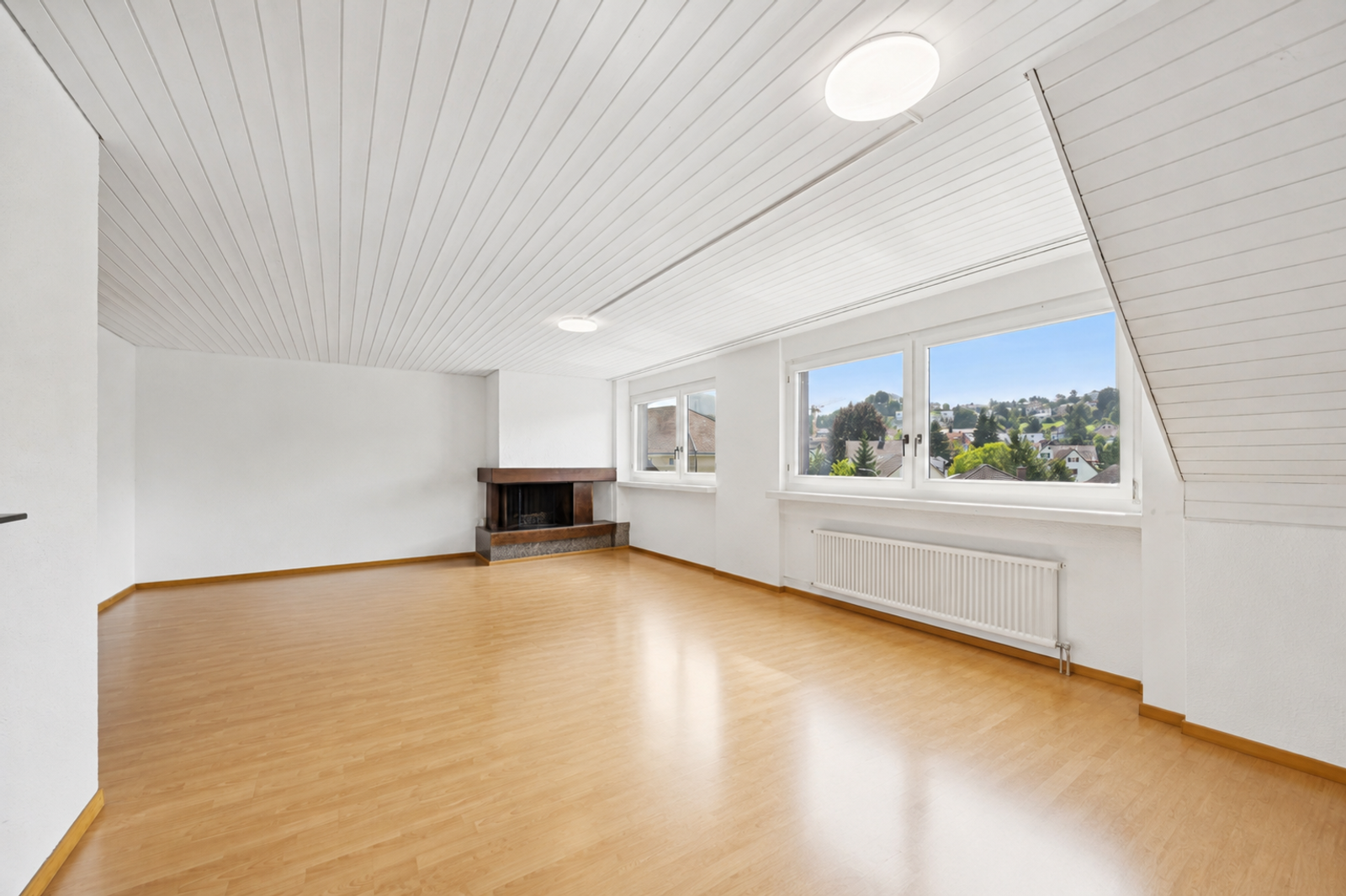 Wohnen wie im eigenen Haus – stilvoll, grosszügig und voller Lebensqualität — Ansicht 1