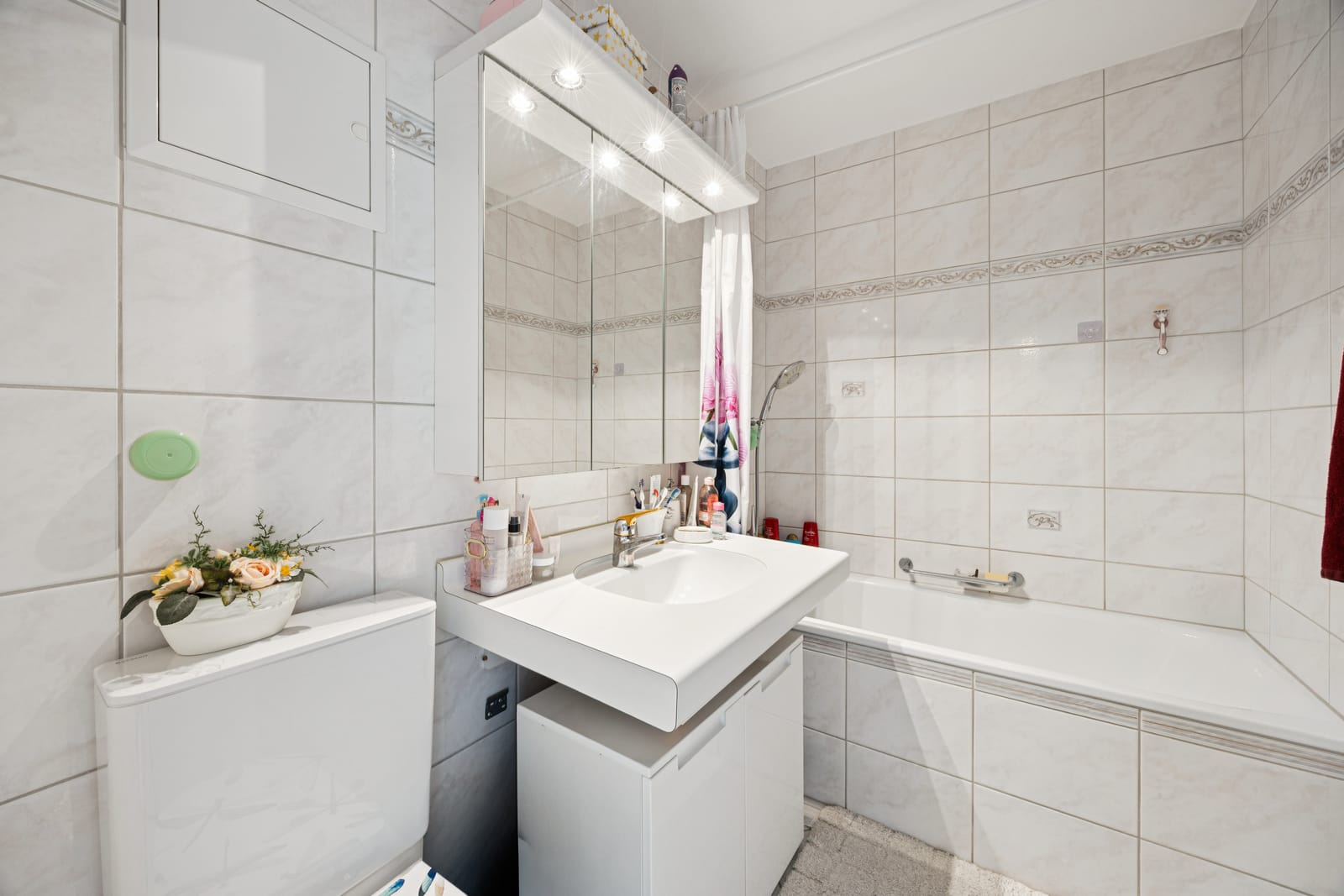 Grosszügige 6.5-Zimmer-Dachwohnung mit flexiblem Grundriss – teilbar in 3.5- und 4.5-Zimmer-Wohnung — Ansicht 9