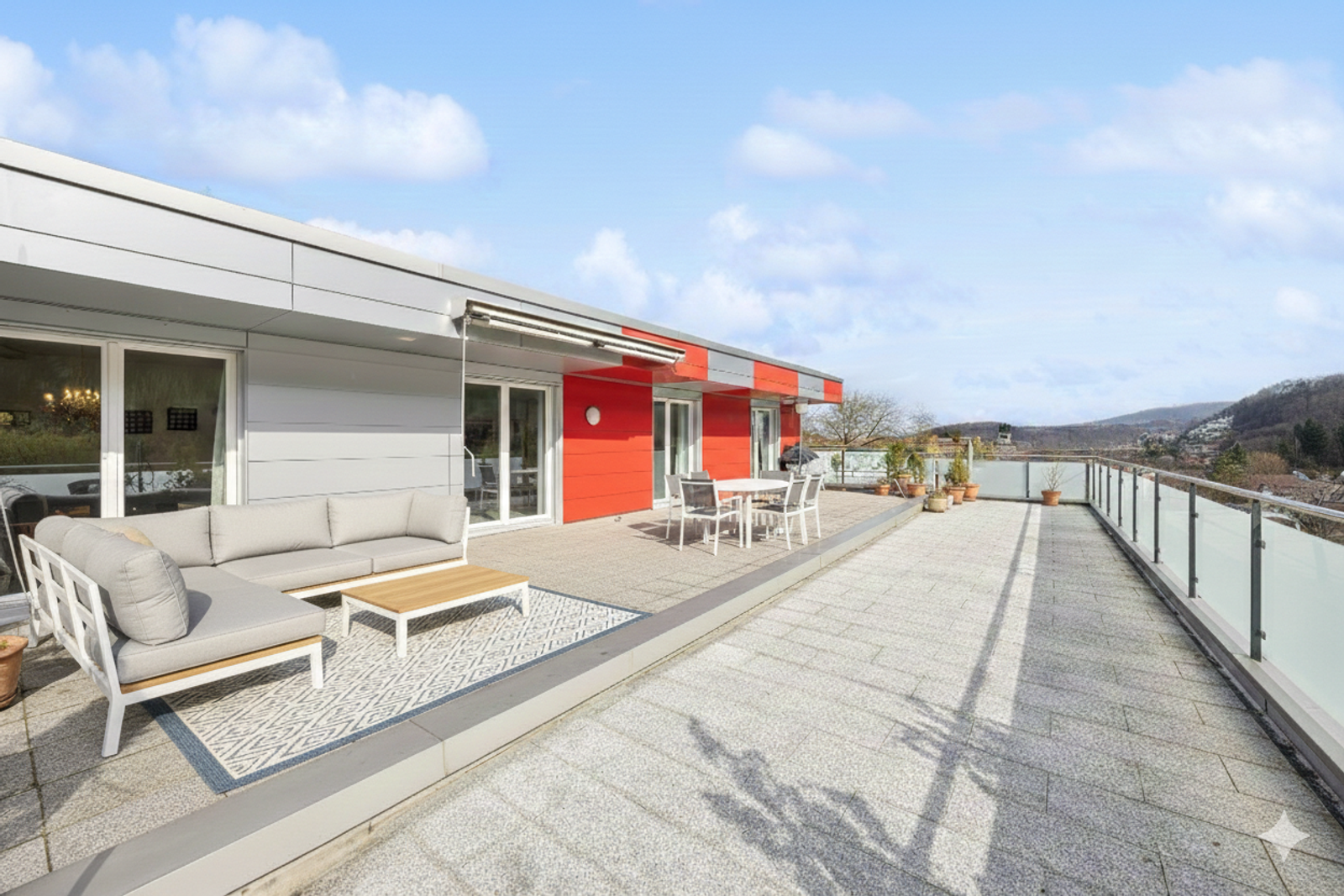 3.5-Zimmer-Attikawohnung mit 75m² Privater Dachterrasse — Ansicht 17