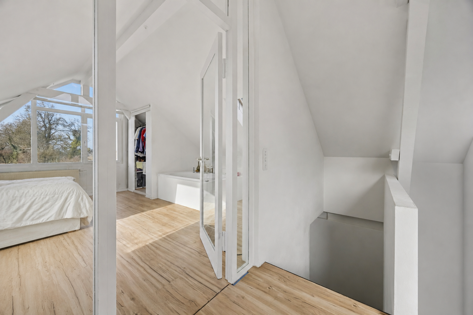 Ihr neues Zuhause: ruhig gelegen, grosszügig und voller Möglichkeiten! — Ansicht 10