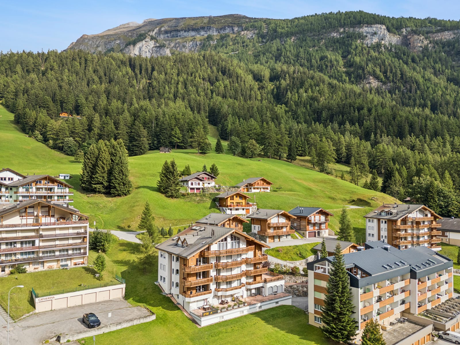 Ihr Rückzugsort in den Alpen: 4.5-Zimmer-Residenz in Leukerbad — Ansicht 2