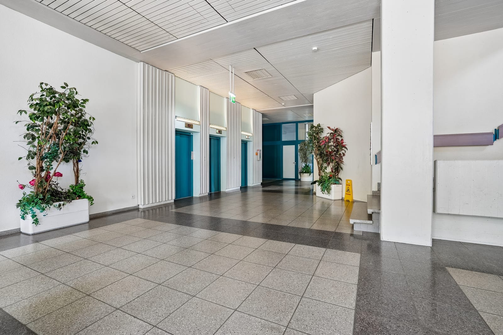 Panoramablick inklusive – Exklusive 2.5-Zimmer-Wohnung in Baden — Ansicht 15