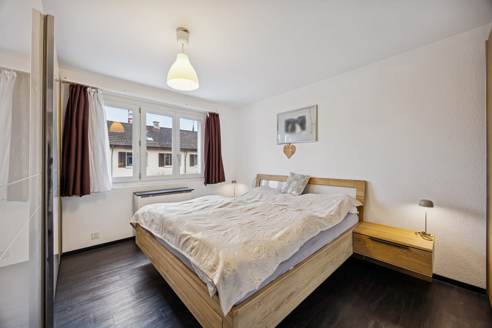 Stilvoll renoviertes 5.5-Zimmer-Reihenhaus mit 166 m² Wohnkomfort und grosser Terrasse — Ansicht 3