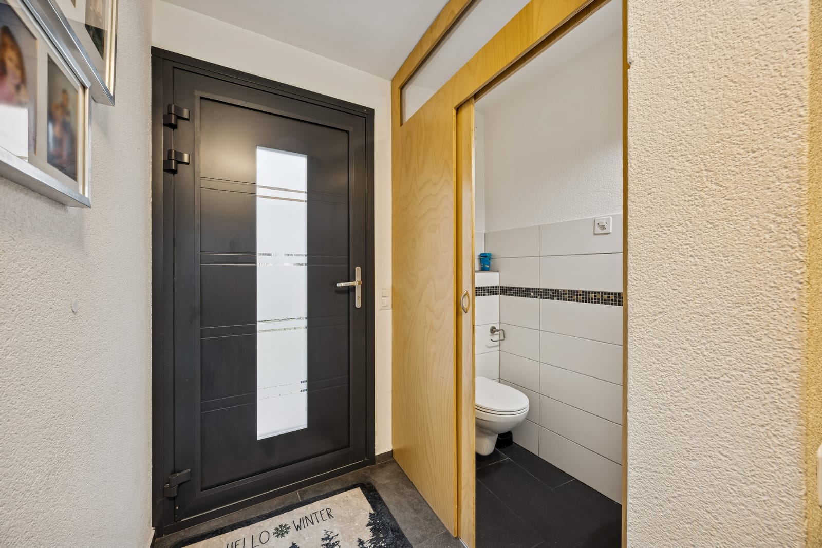 Stilvoll renoviertes 5.5-Zimmer-Reihenhaus mit 166 m² Wohnkomfort und grosser Terrasse — Ansicht 26
