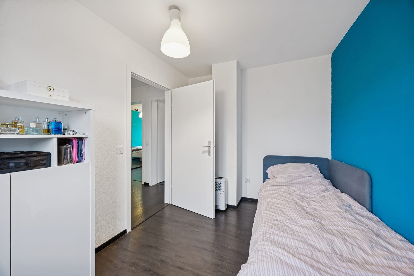 Stilvoll renoviertes 5.5-Zimmer-Reihenhaus mit 166 m² Wohnkomfort und grosser Terrasse — Ansicht 6
