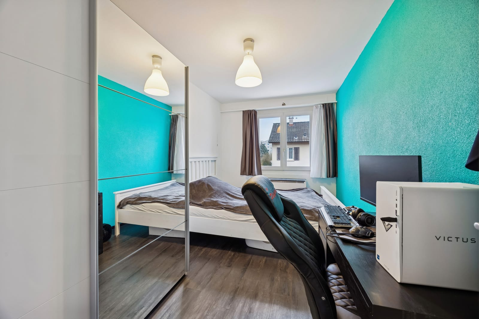 Stilvoll renoviertes 5.5-Zimmer-Reihenhaus mit 166 m² Wohnkomfort und grosser Terrasse — Ansicht 5