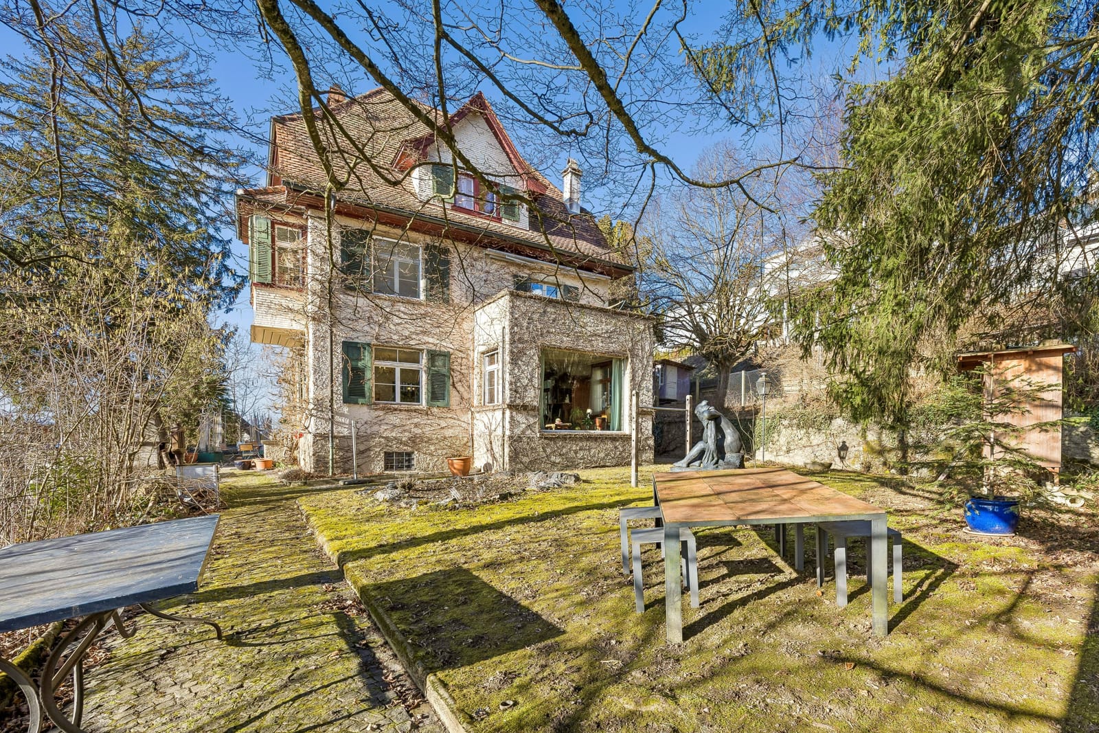 Jugendstilvilla in Reinach mit aussergewöhnlichem Parkgarten — Ansicht 1