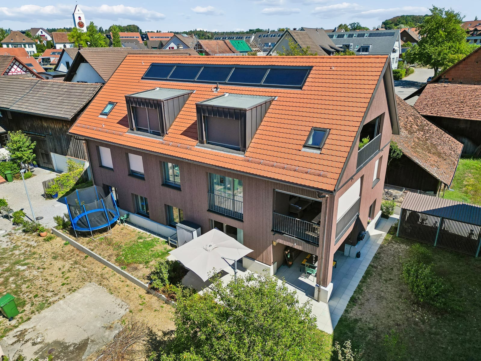 Zentral, ruhig und lichtdurchflutet - Ihr neues Zuhause im Herzen von Hettlingen — Ansicht 14