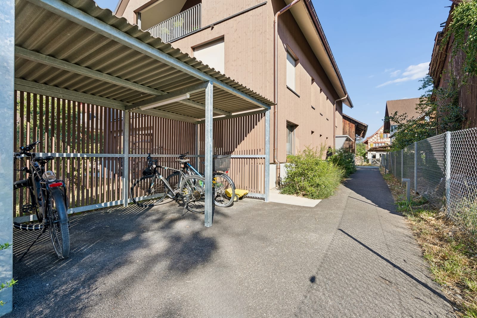 Zentral, ruhig und lichtdurchflutet - Ihr neues Zuhause im Herzen von Hettlingen — Ansicht 17