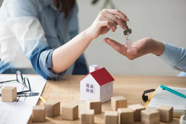 Haus verkaufen oder vermieten?
