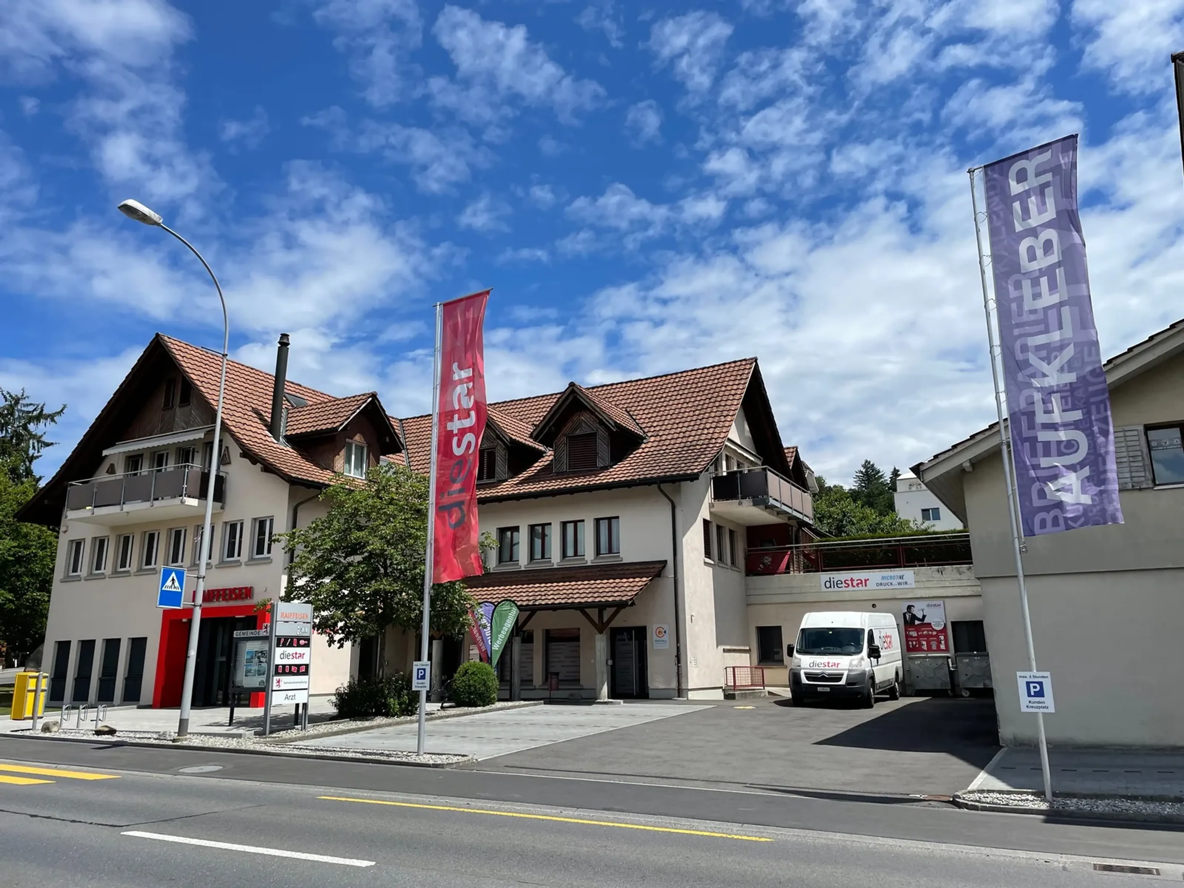 Gewerberaum 290 m² an der Hauptstrasse in Aesch LU kaufen