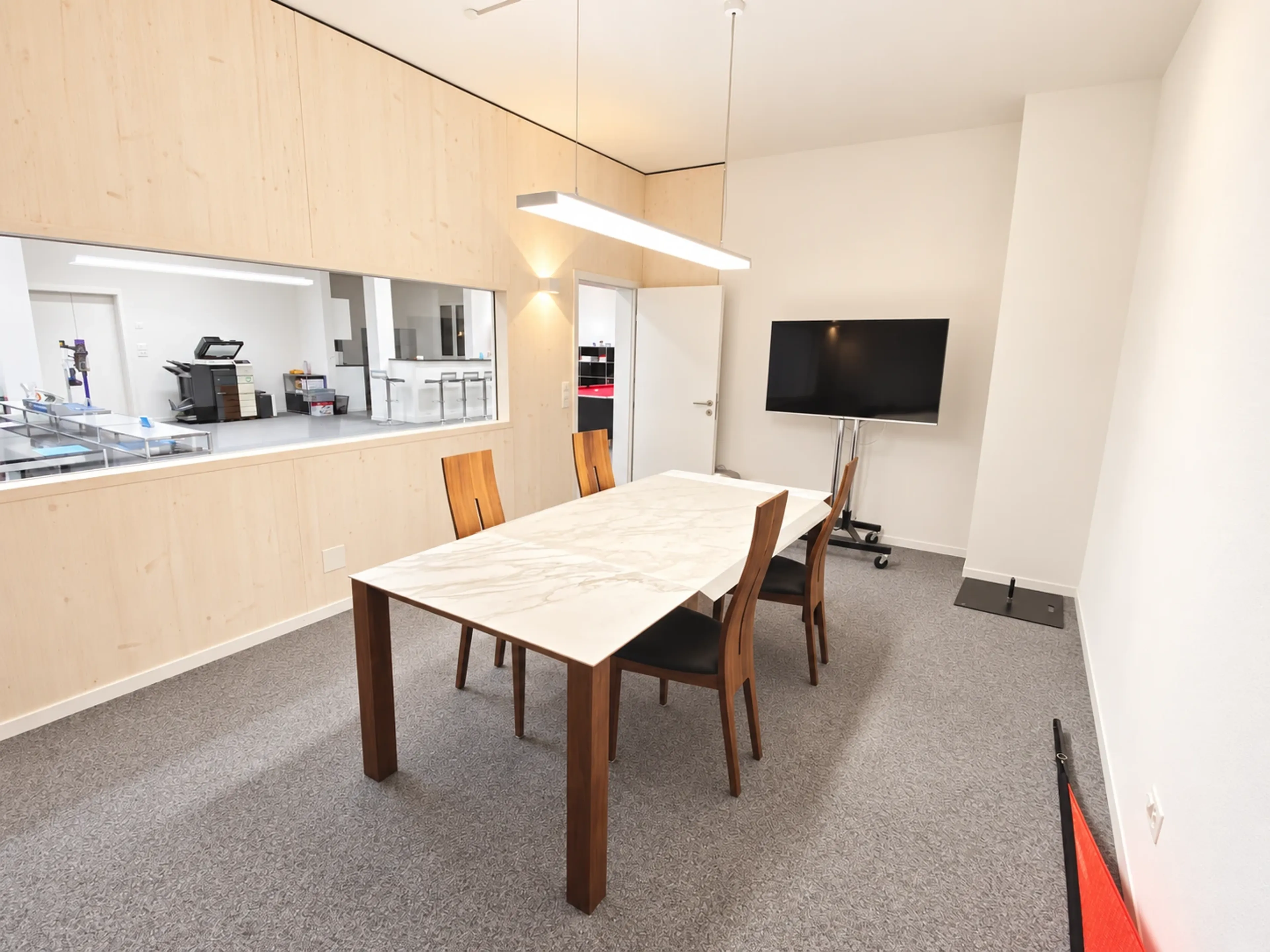 Gewerberaum 290 m² an der Hauptstrasse in Aesch LU kaufen - Bild 3