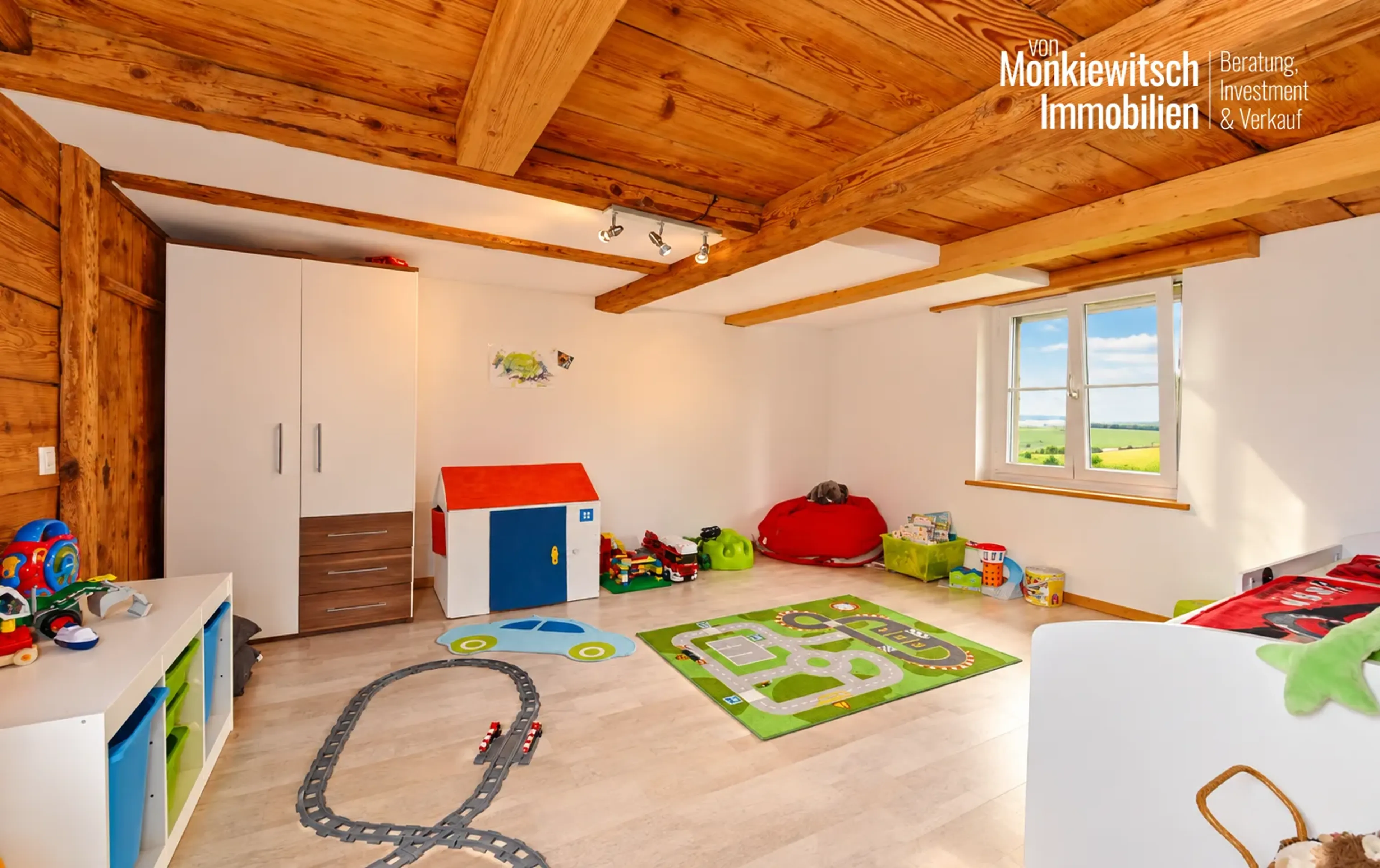 5-Zimmer-Maisonette in Aristau - Charme & Raum - 10