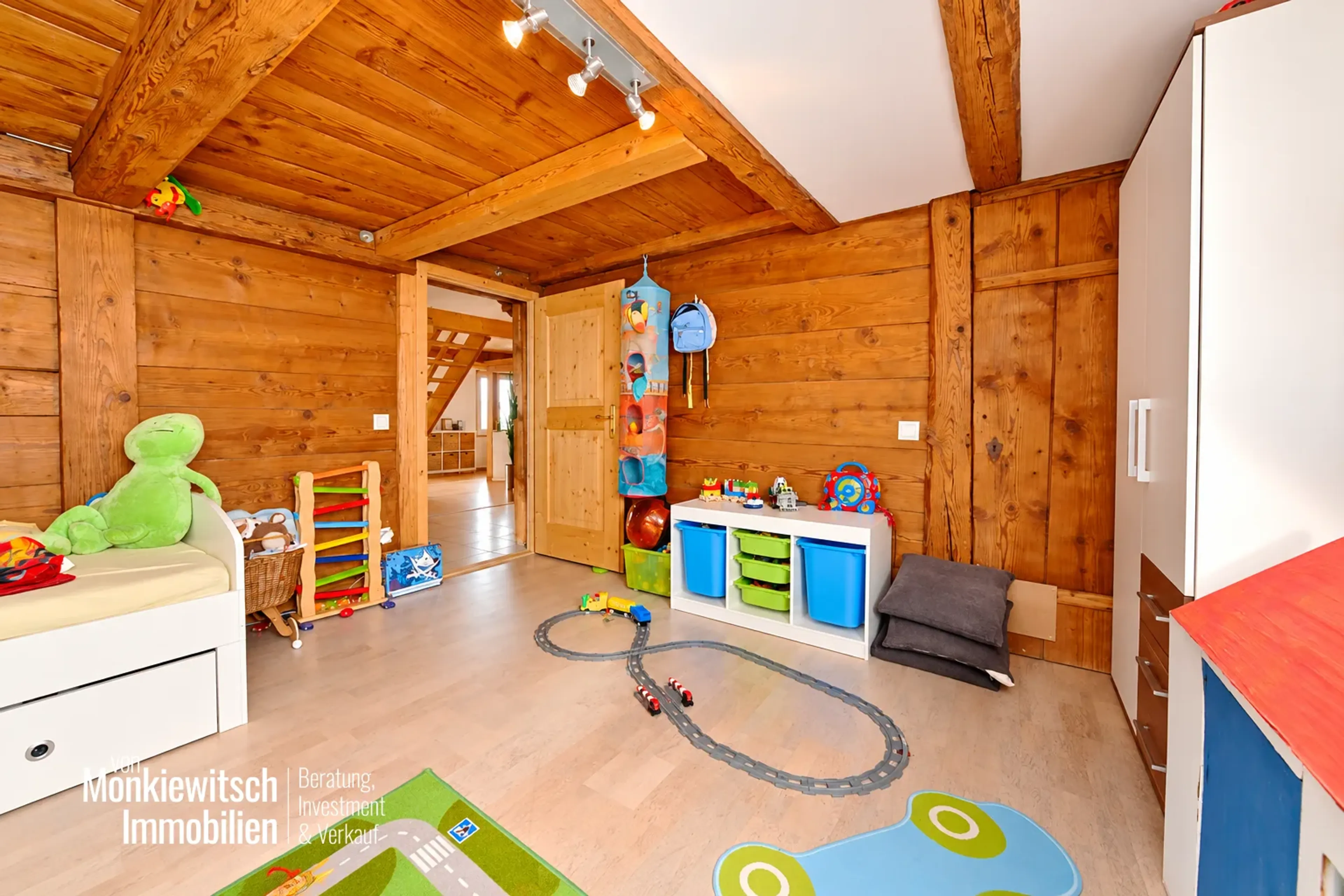 5-Zimmer-Maisonette in Aristau - Charme & Raum - 11