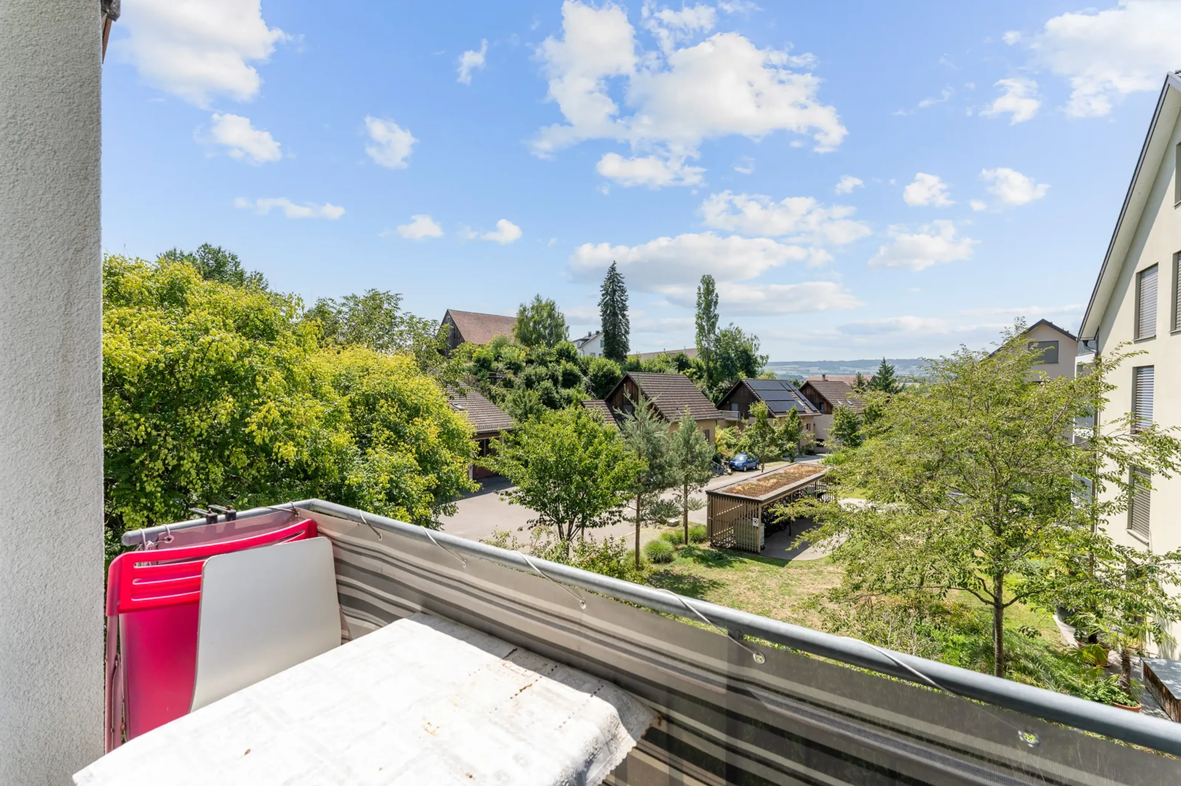 Grosszügige 6.5-Zimmer-Dach-Maisonette – Ein Zuhause für die ganze Familie - 16