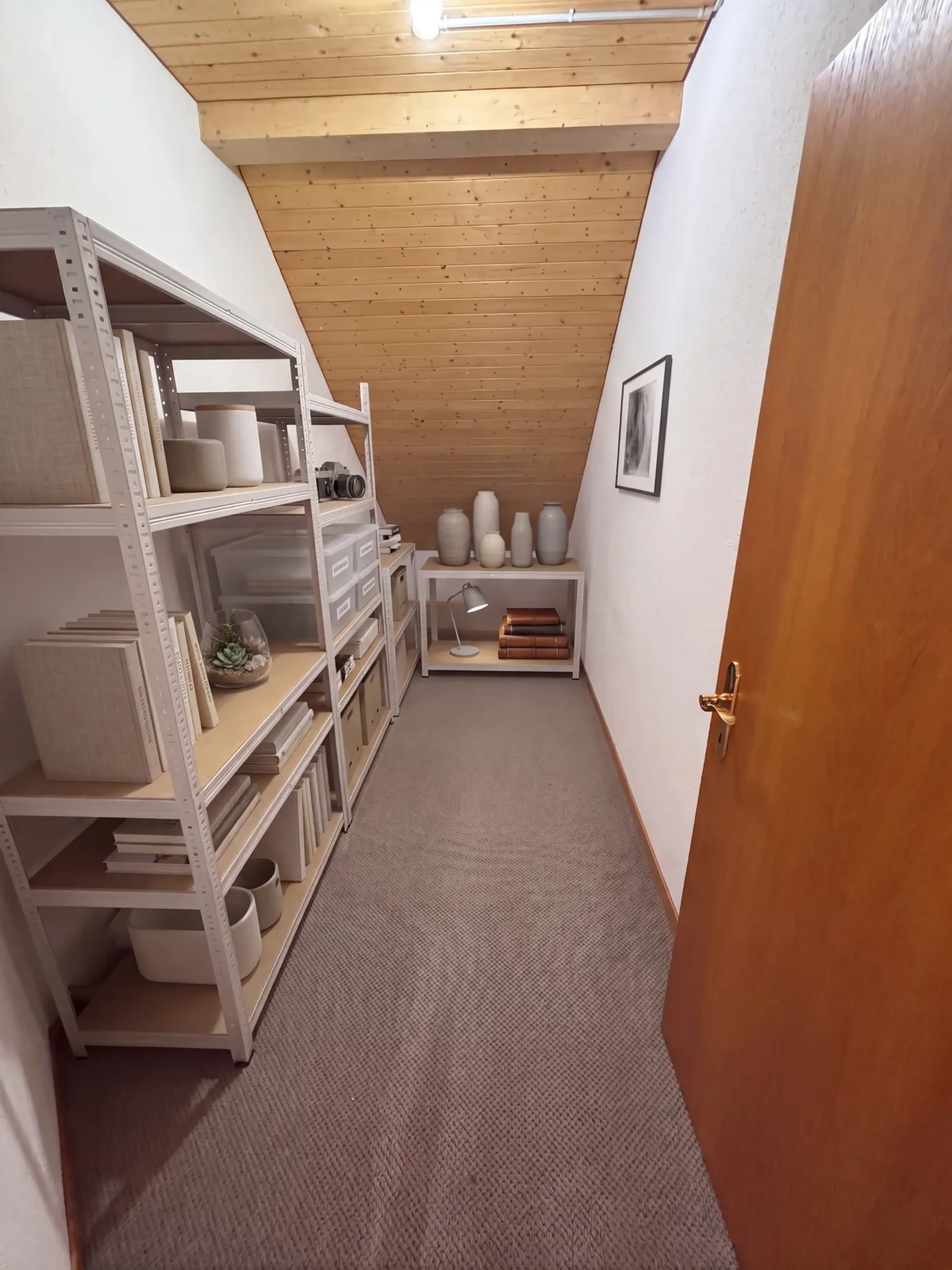 Mehrgenerationenhaus mit 2 Wohnungen und Garten in Schlattingen - 5