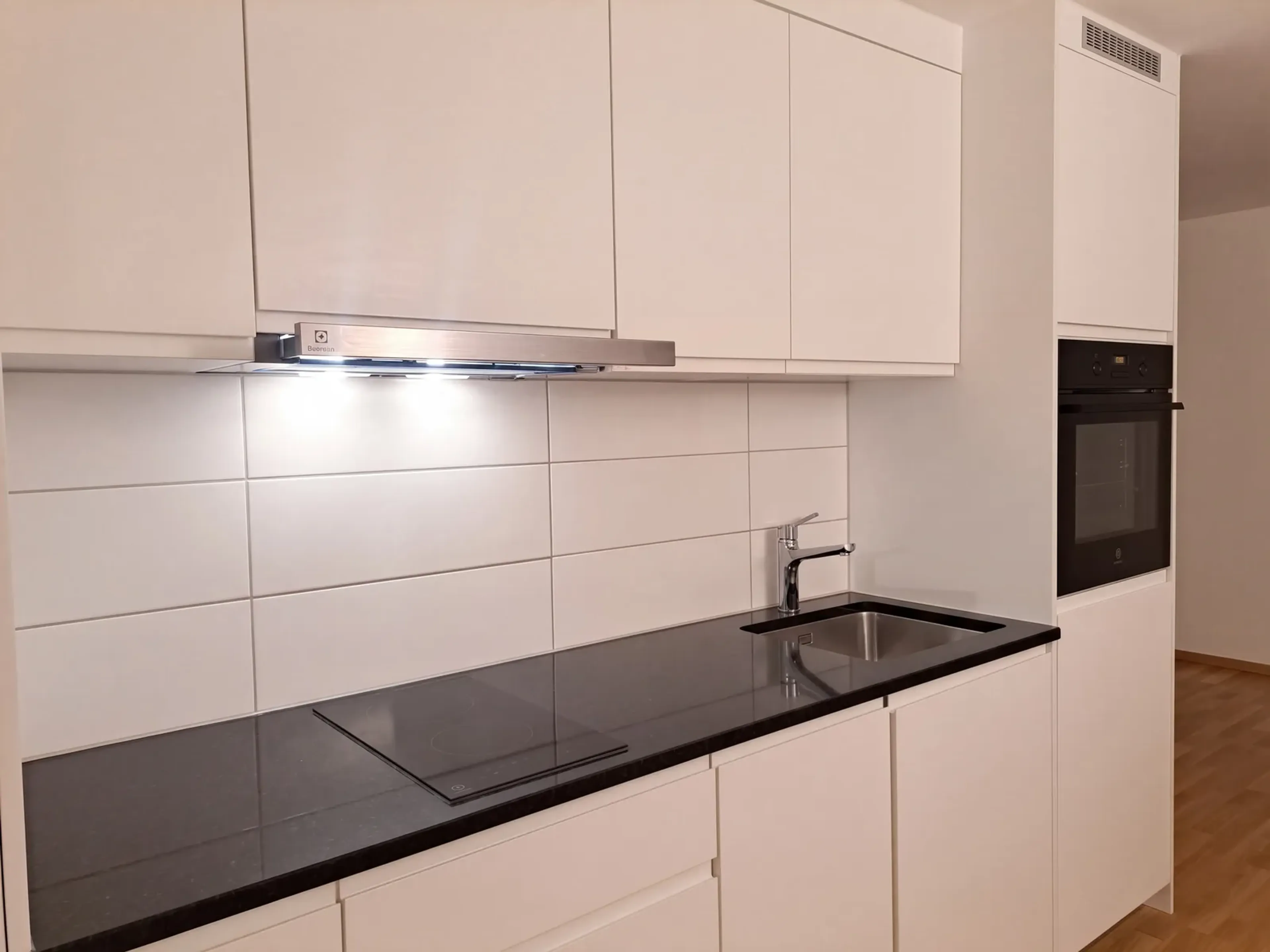 Möbliertes 1.5-Zimmer-Studio mit Terrasse in Fahrweid mieten. - Bild 3