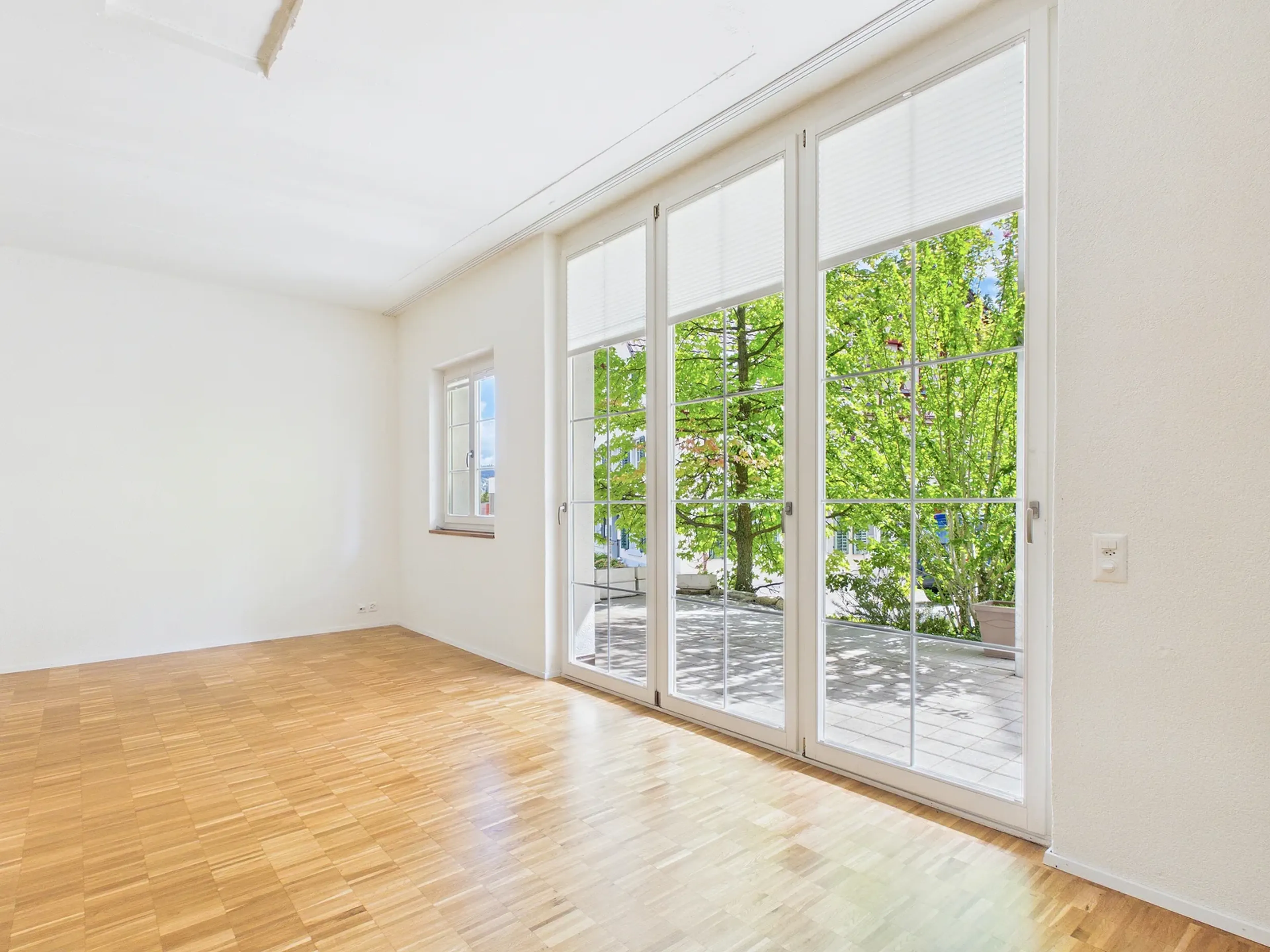 Stilvolle 2-Zimmer-Wohnung mit Terrasse in Thalwil mieten - 5