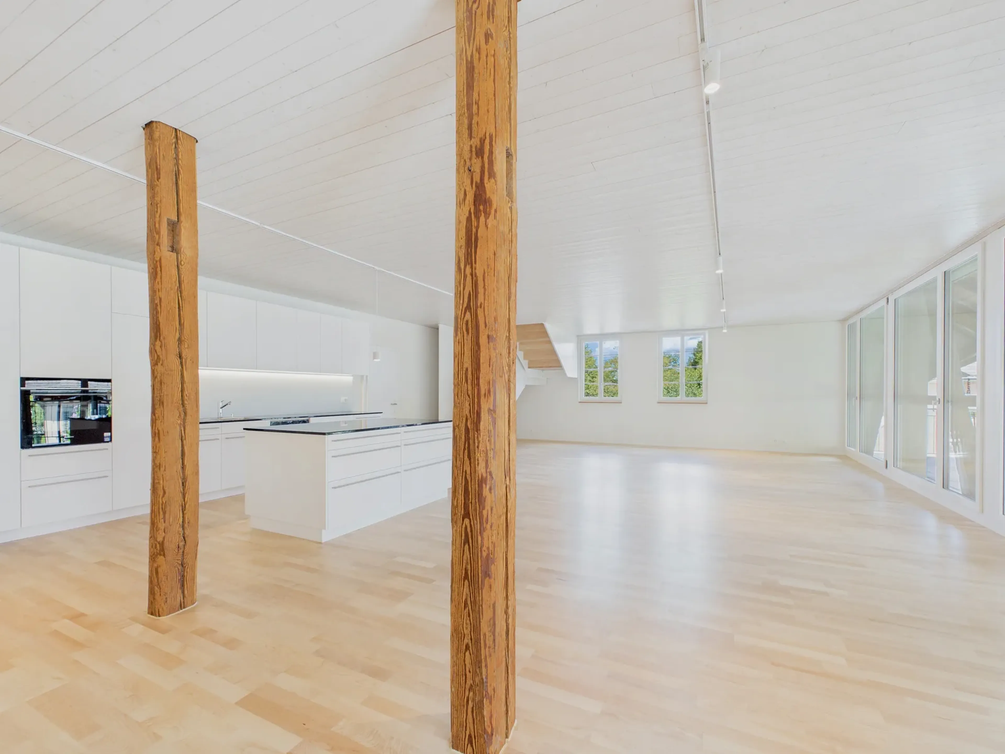 2-Zimmer-Maisonette mit Balkon und Seesicht in Thalwil mieten