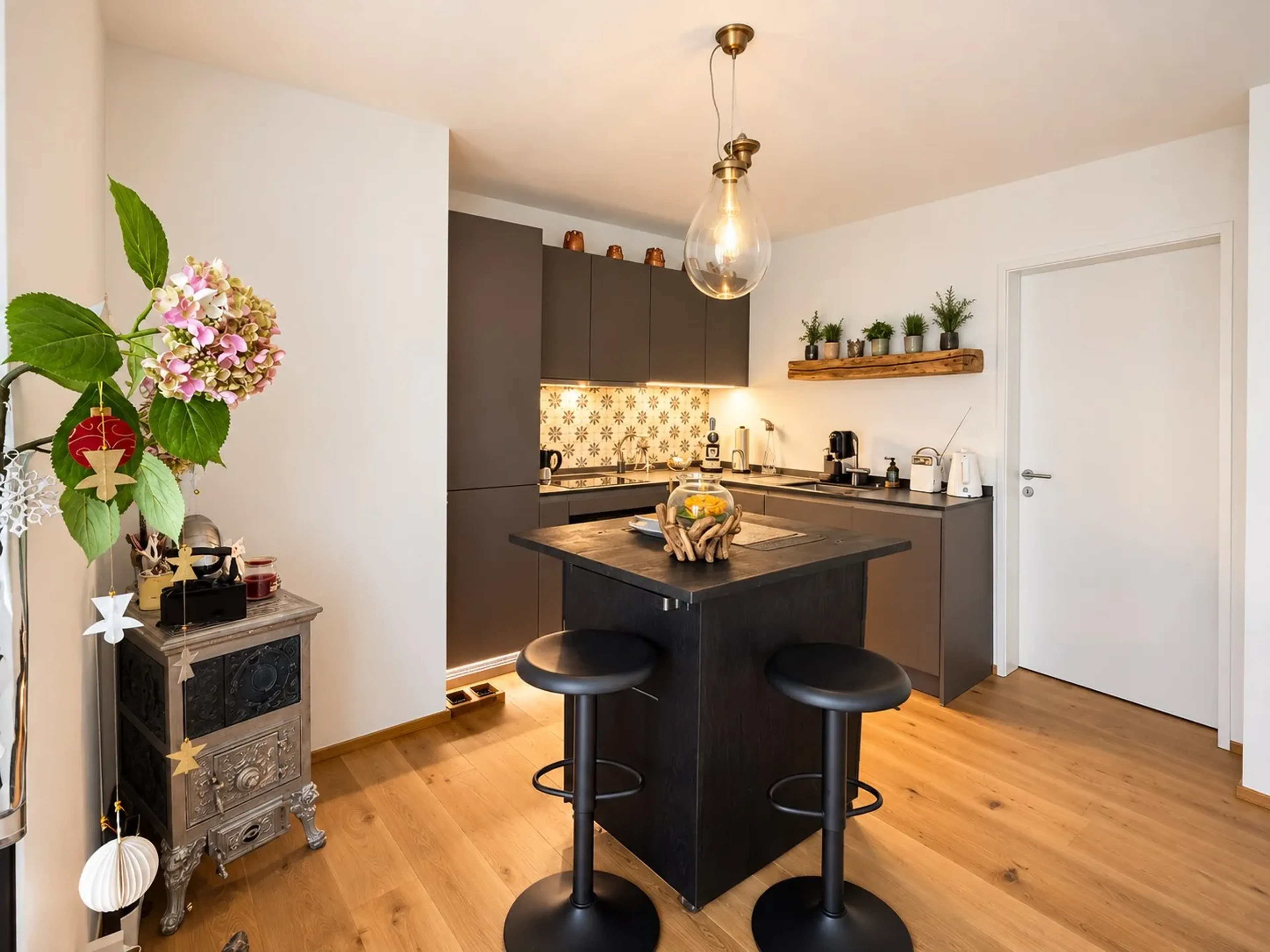 Stilvolle 2.5-Zi.-Wohnung mit Garten in Zürich mieten - 4