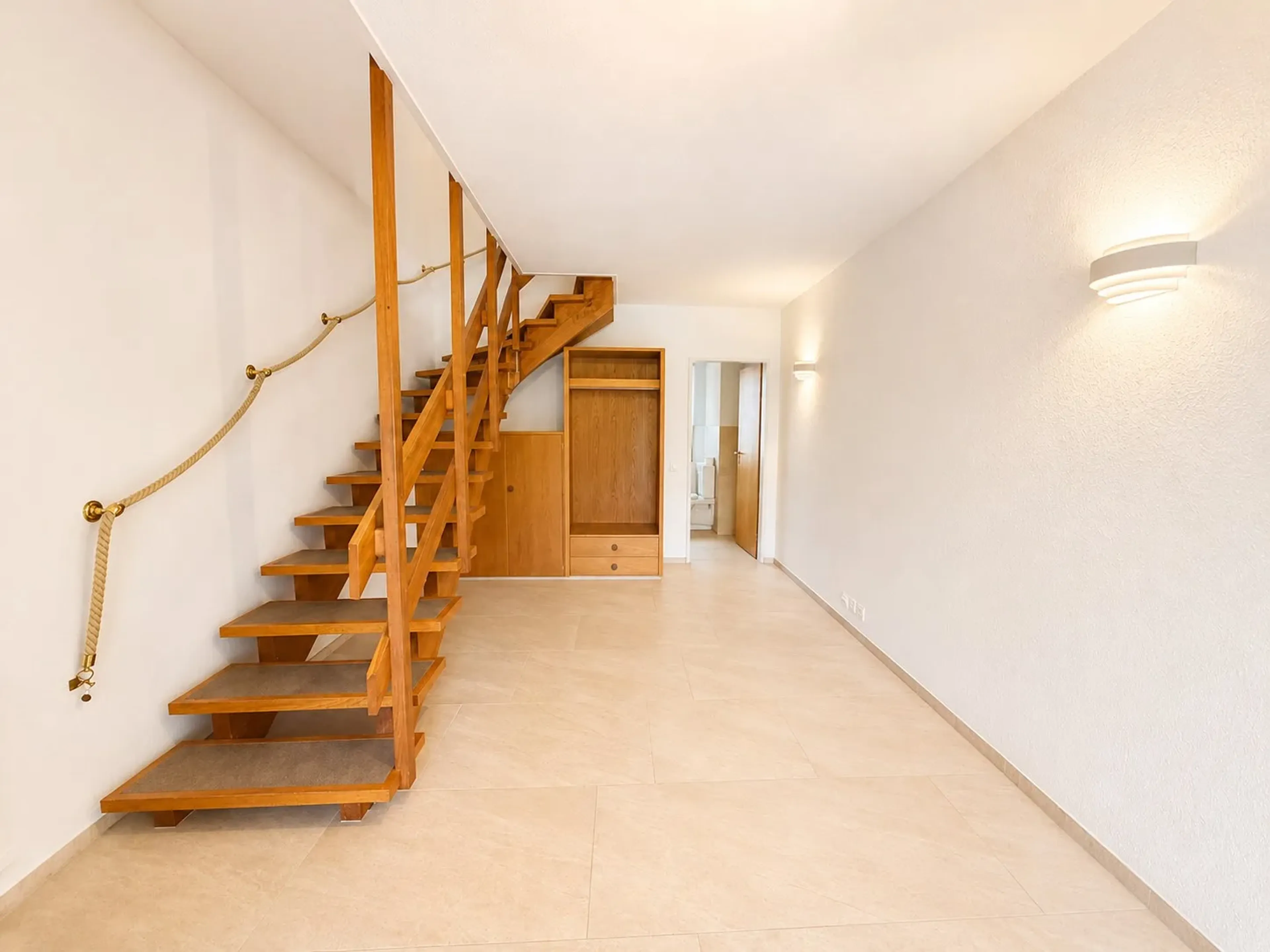 *RESERVIERT* Grosszügige 5.5-Zimmer-Maisonette – 177 m² Wohnfläche & zwei Balkone - 14
