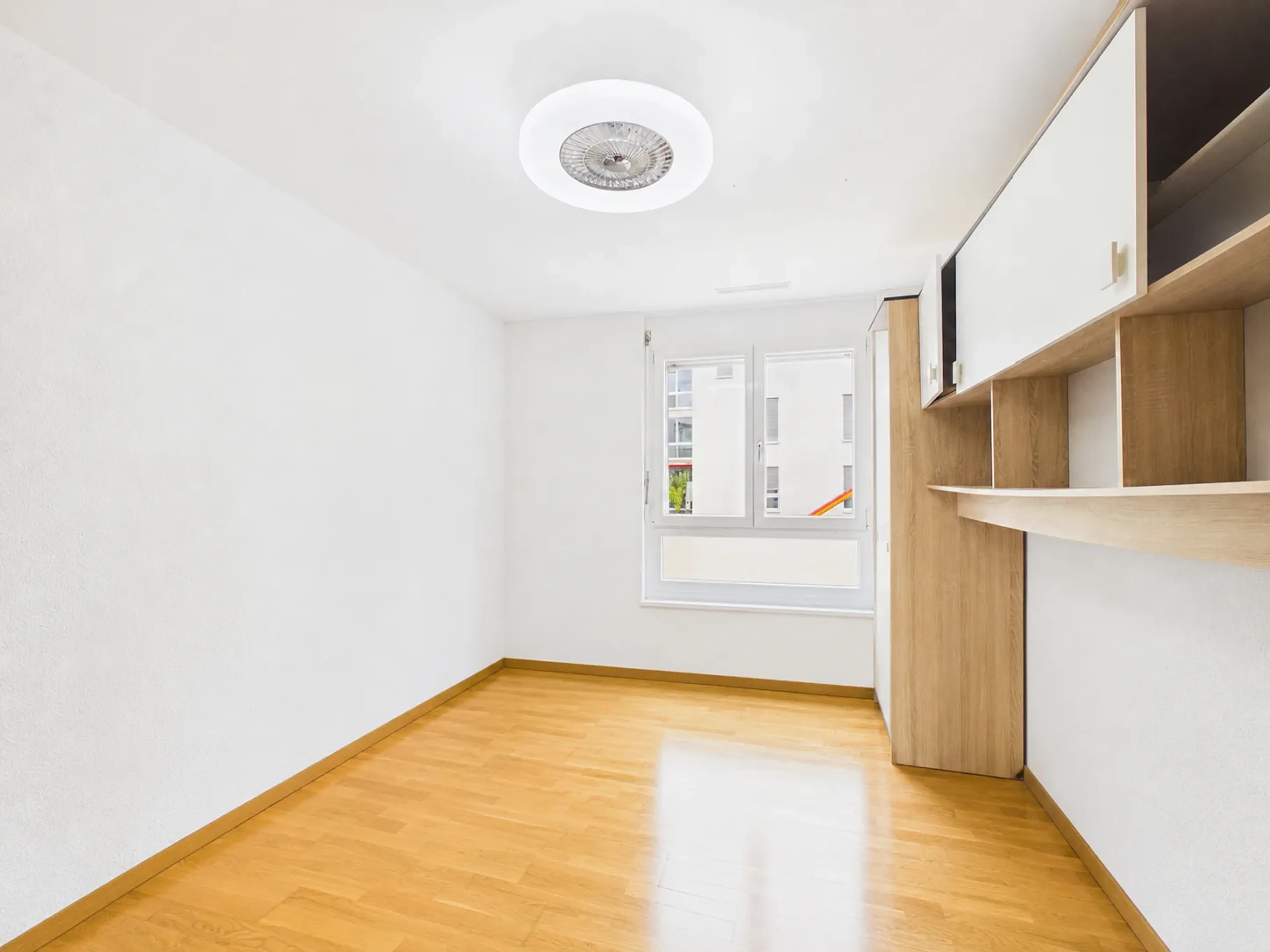 4.5-Zimmer-Gartenwohnung mit grosszügiger Terrasse in Oberglatt  - 6