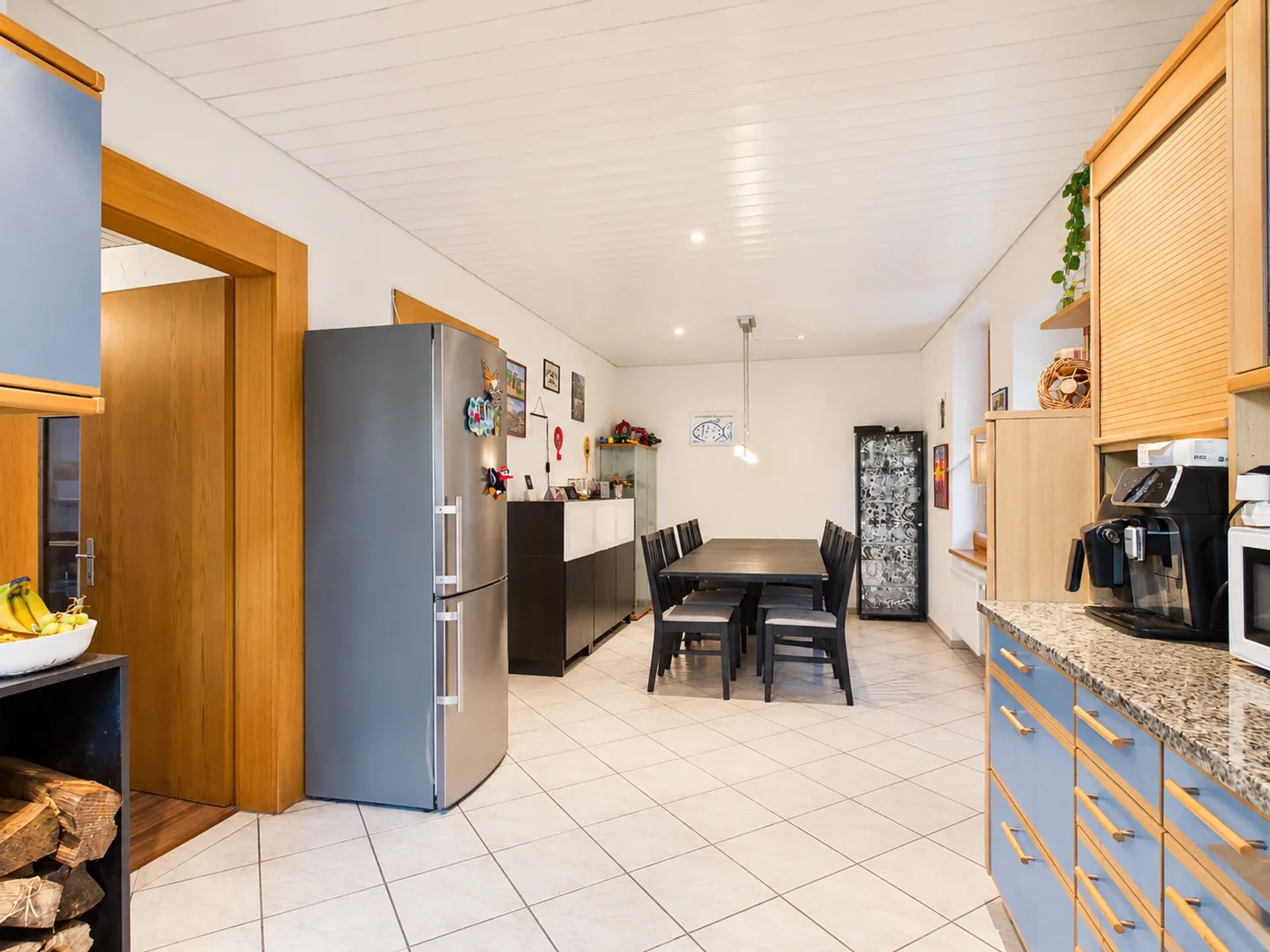Grosszügiges 7-Zimmer-Bauernhaus mit Einliegerwohnung und vielseitigem Nutzungspotenzial - 3