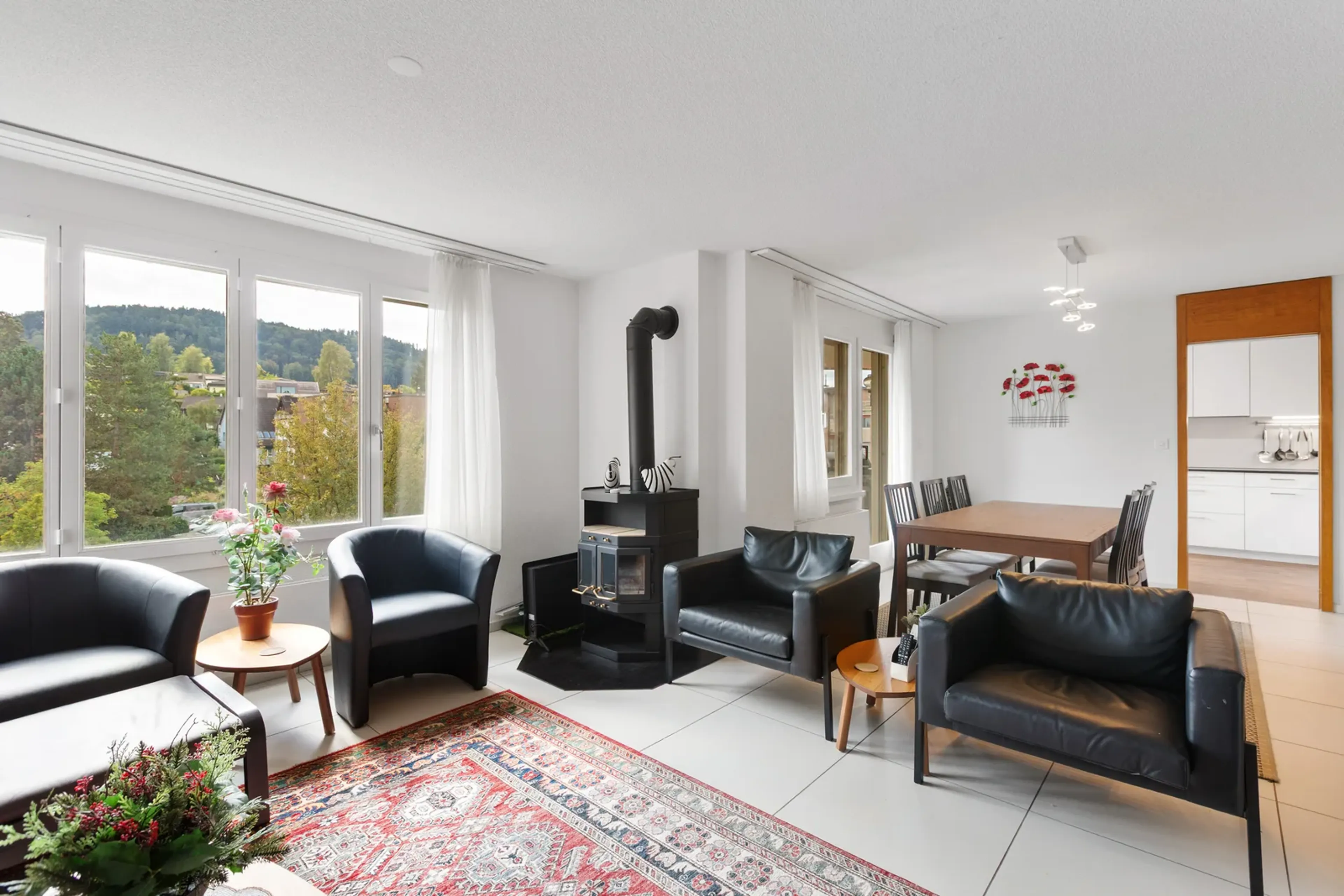 4.5-Zimmer-Wohnung mit Balkon und Schwedenofen in Oberuzwil kaufen