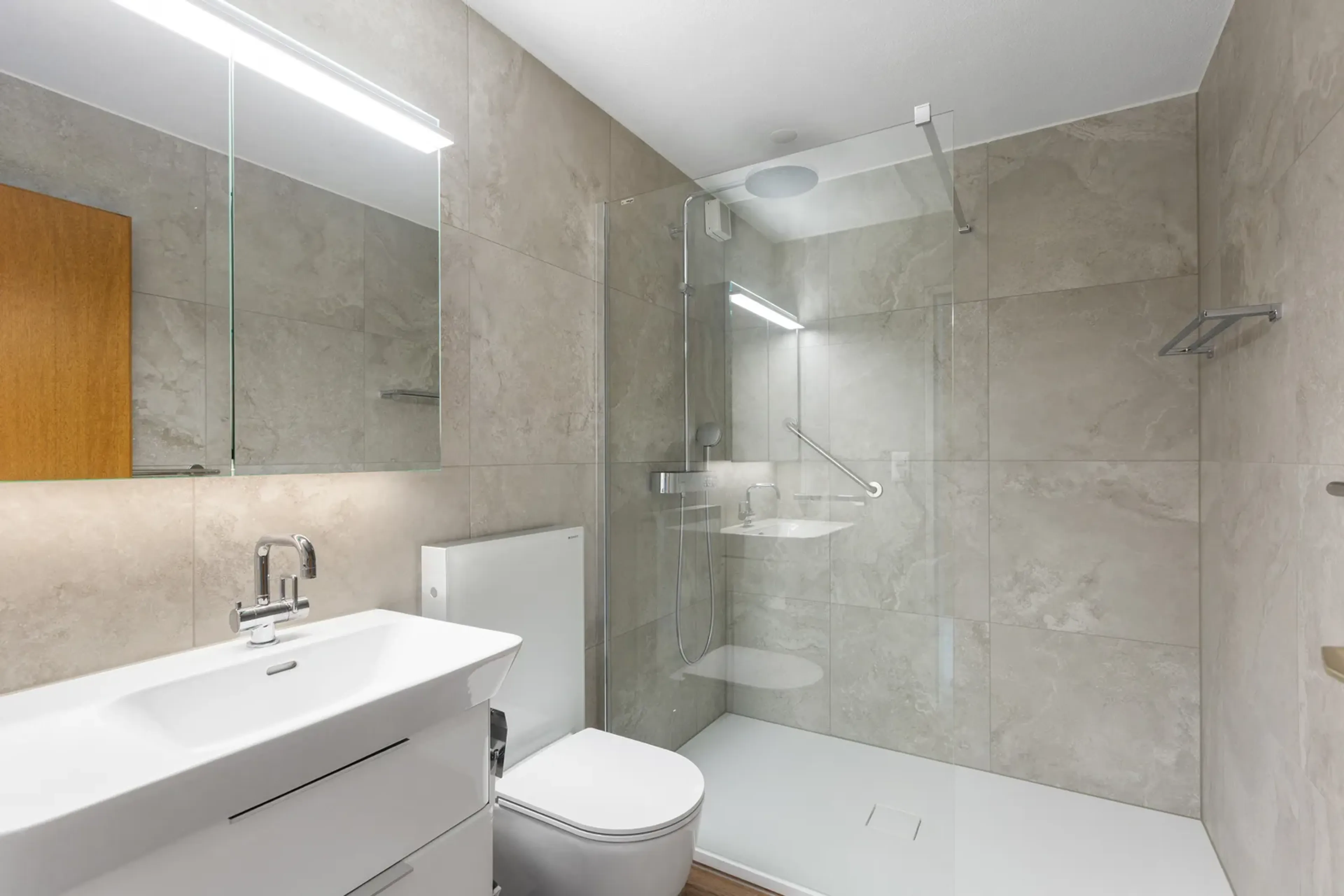 4.5-Zimmer-Wohnung mit Balkon und Schwedenofen in Oberuzwil - 8
