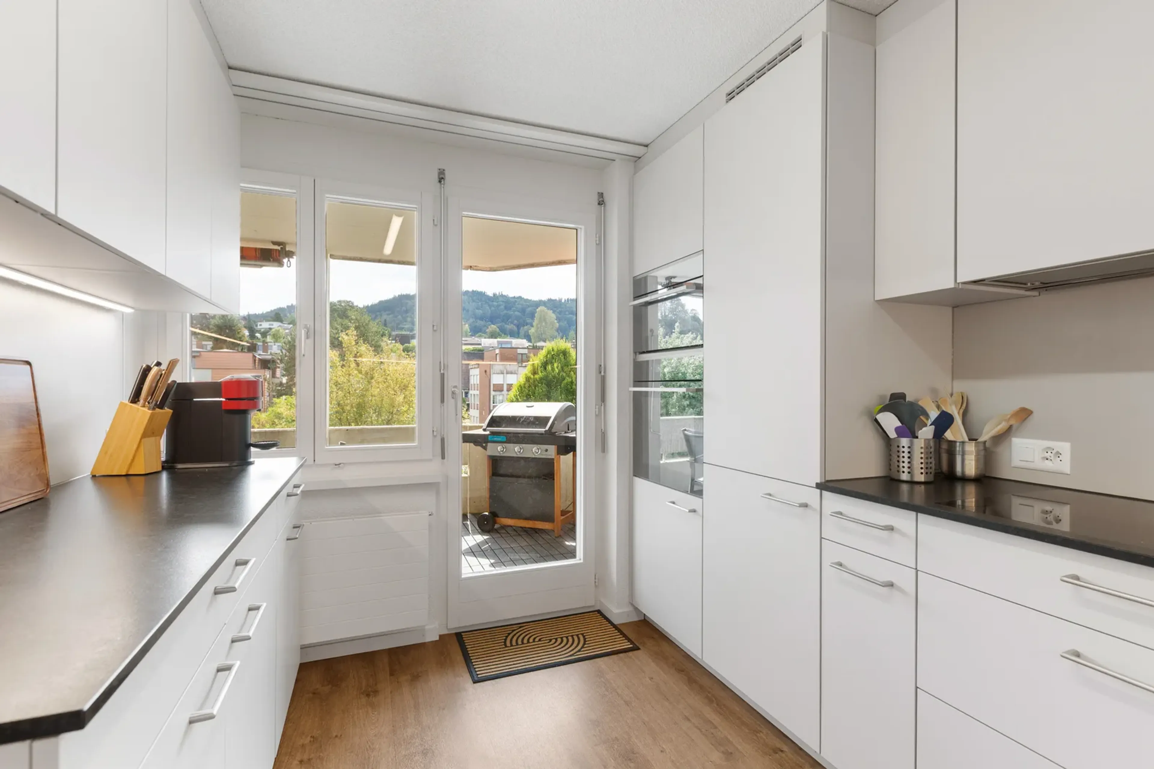 4.5-Zimmer-Wohnung mit Balkon und Schwedenofen in Oberuzwil - 2