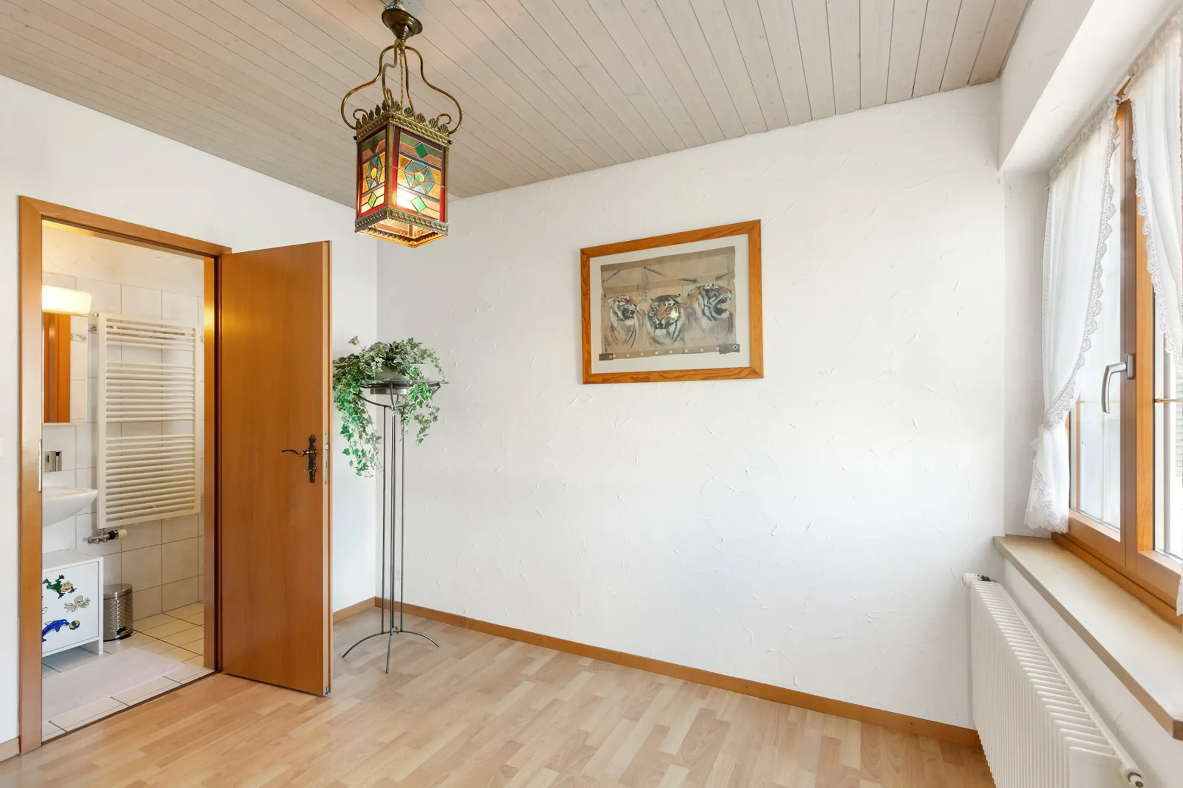 6.5-Zimmer-Einfamilienhaus mit Wintergarten in Grafstal - 10