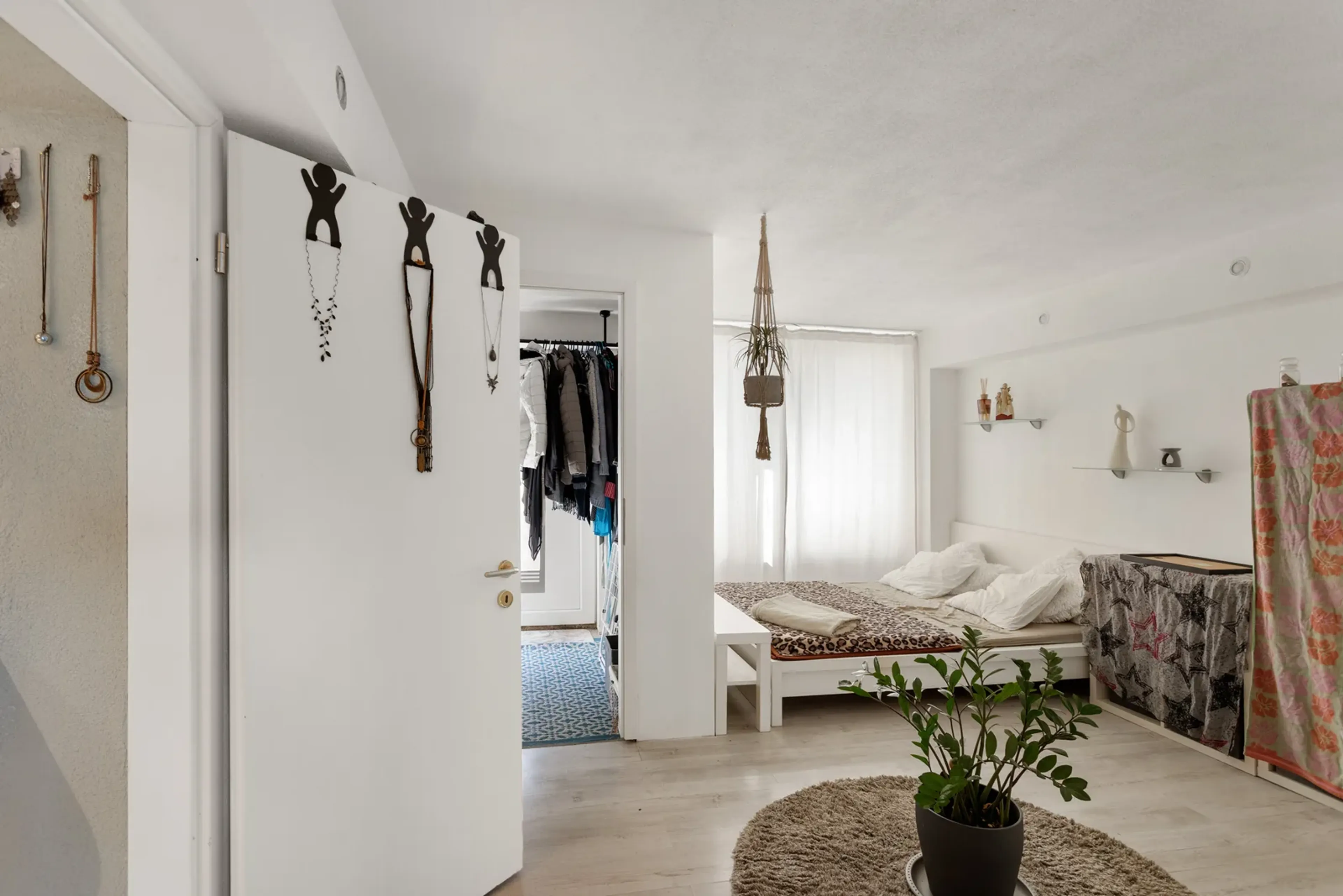 Saniertes 6-Zimmer-Einfamilienhaus mit Garten in Hallau - 14
