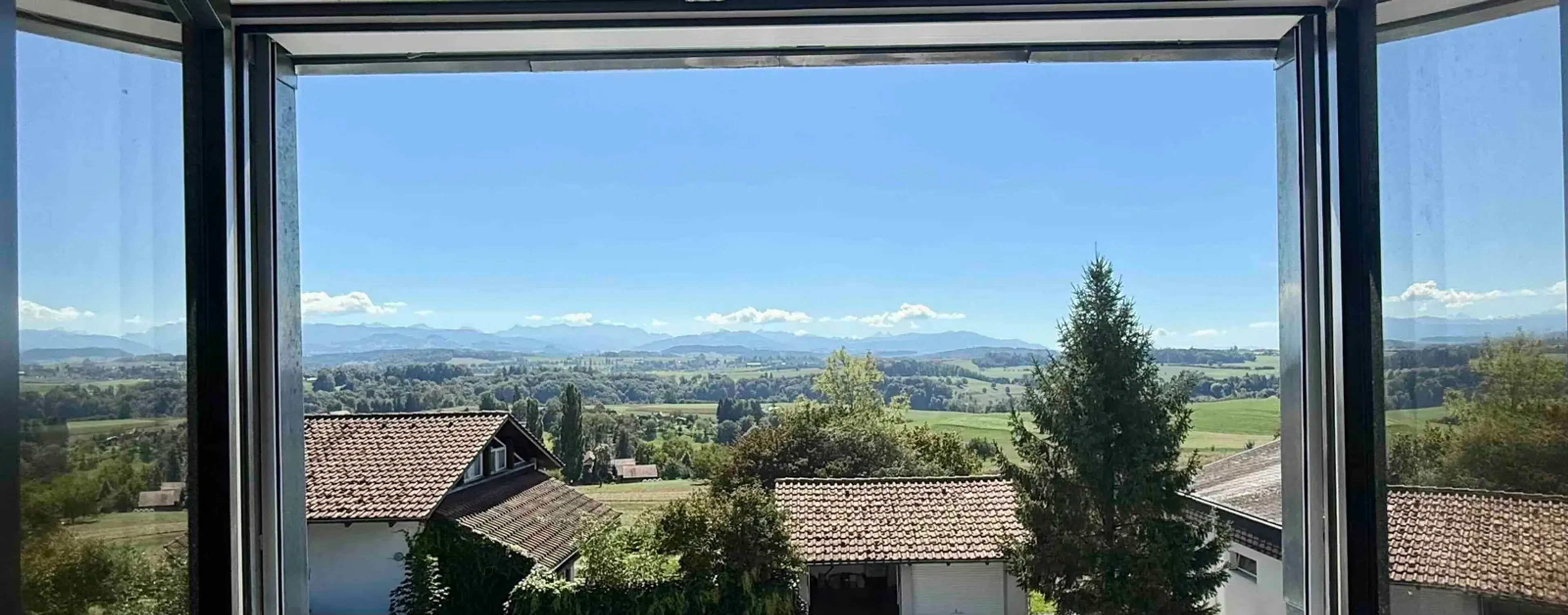 Letztes 5.5-Zi.-Doppeleinfamilienhaus, naturnah in Neuenegg