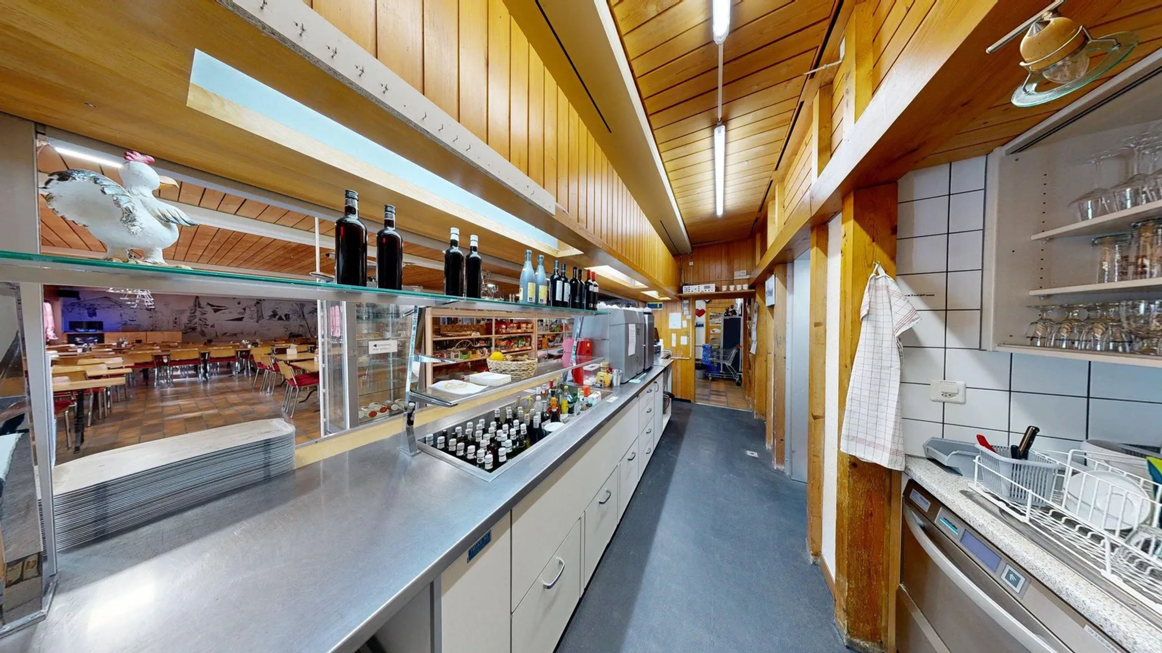 Berghaus mit Restaurant & Hotel - 4