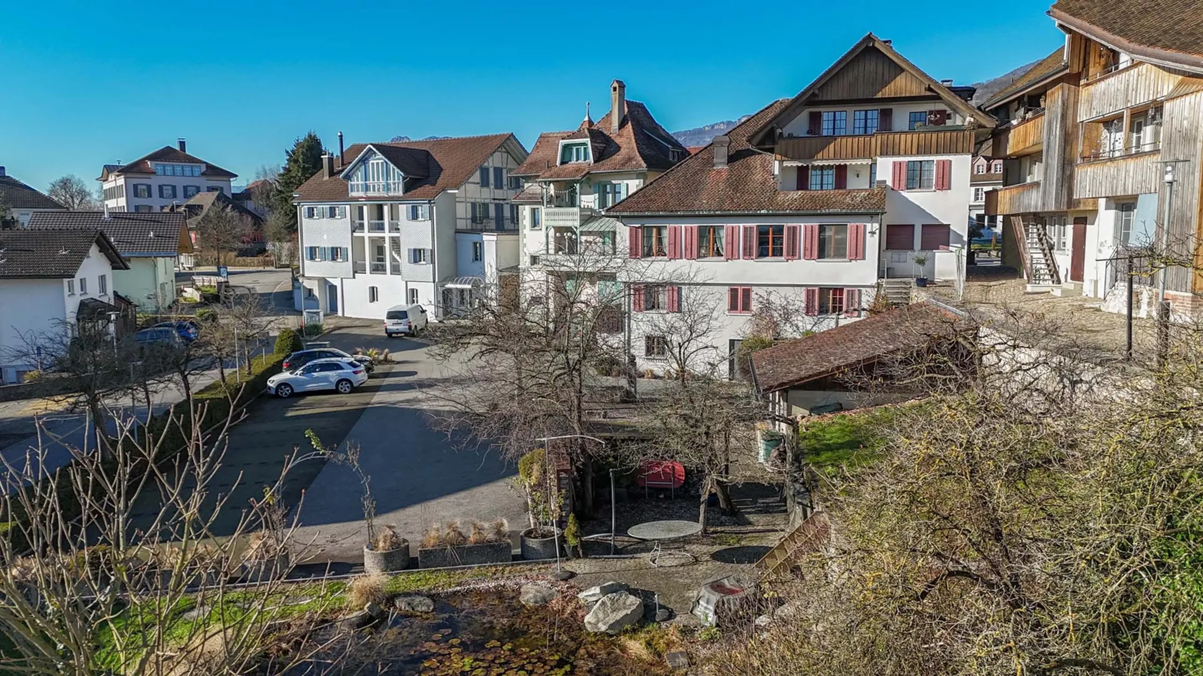 Charaktervolle Liegenschaft mit grossem Entwicklungs- und Nutzungspotenzial - 35