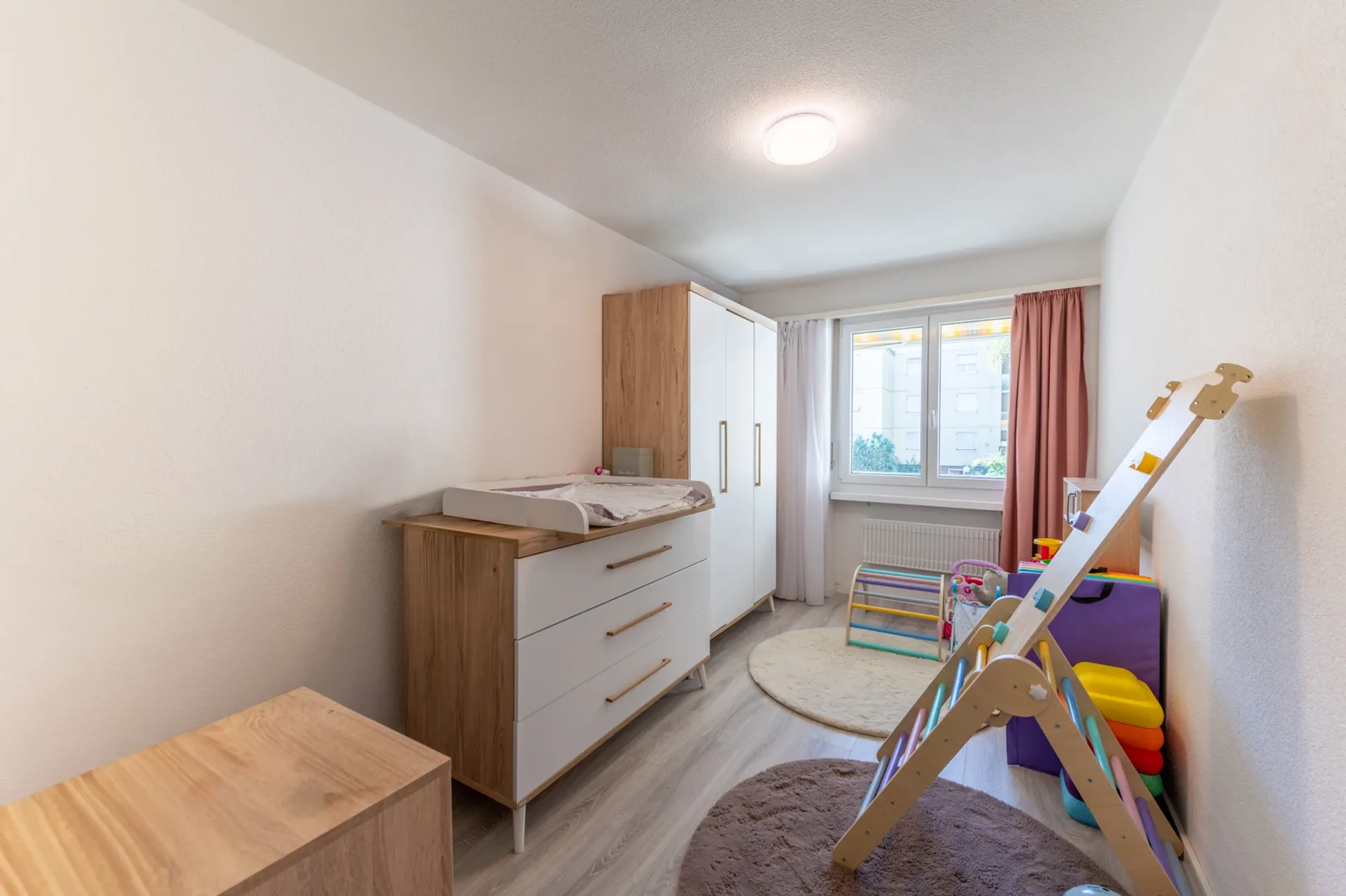 Viel Raum zum Wohlfühlen – helle 4-Zimmerwohnung mit Balkon und Lift - 7