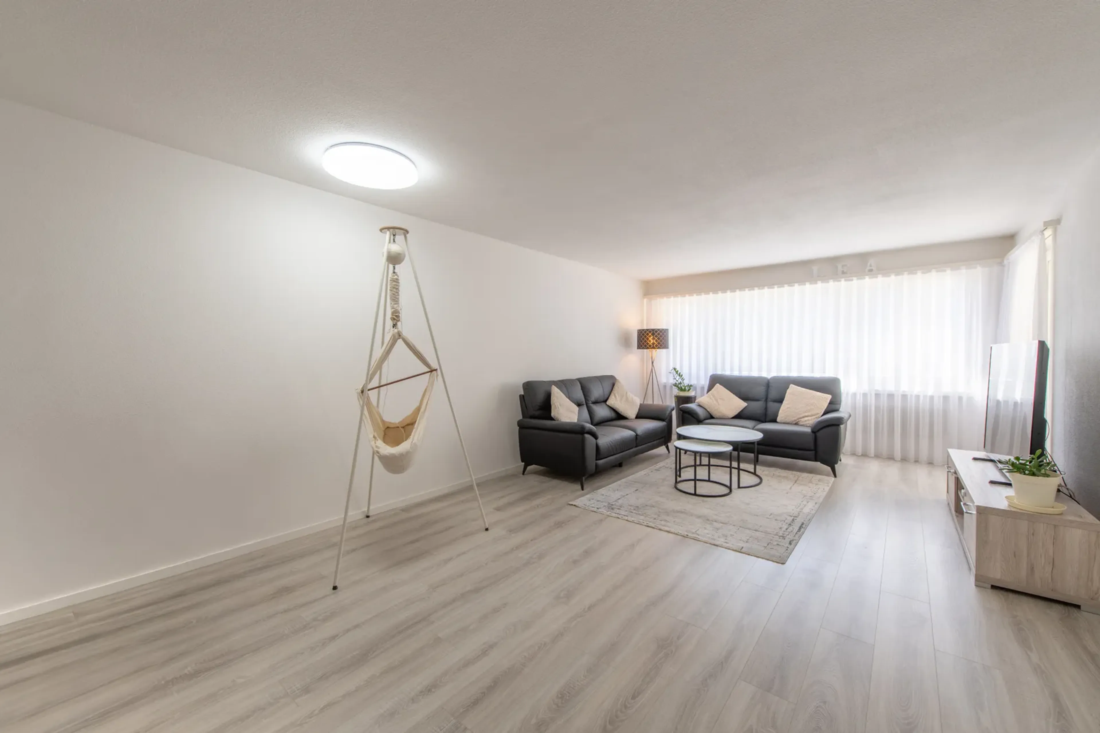 Viel Raum zum Wohlfühlen – helle 4-Zimmerwohnung mit Balkon und Lift