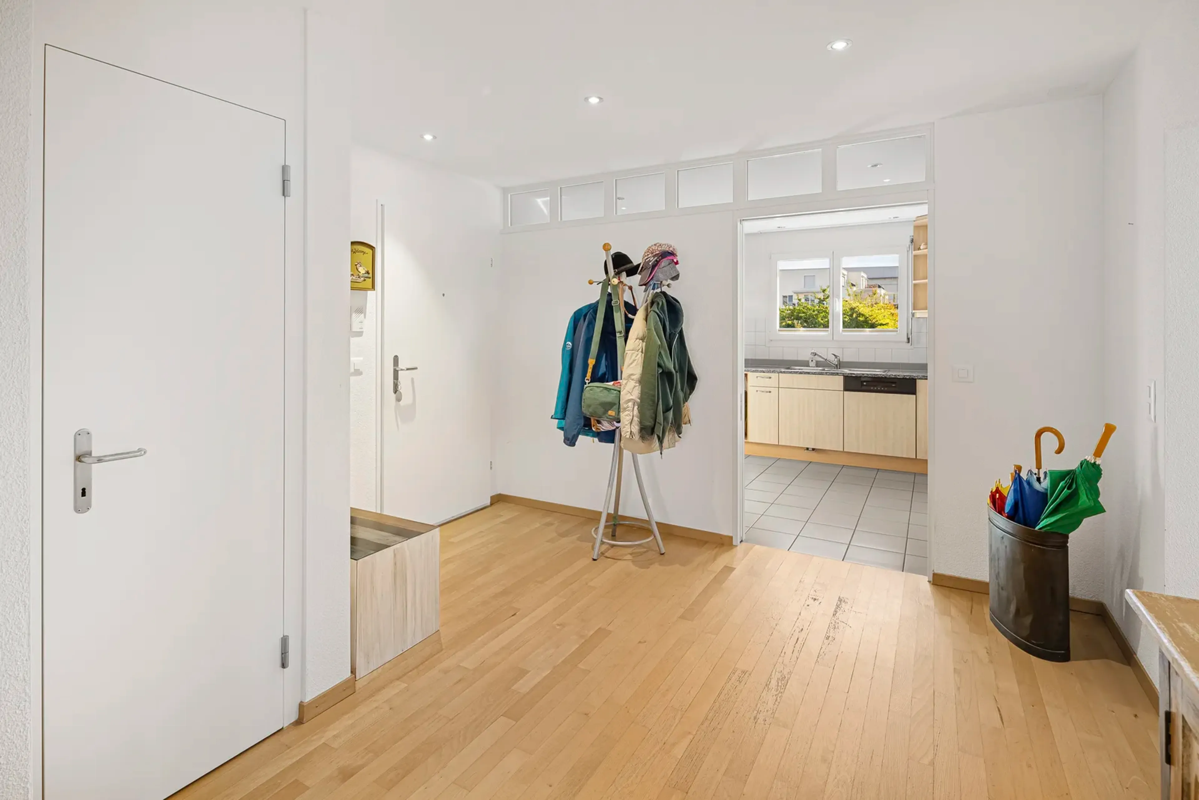 Zentrale, ruhige Wohnoase mit Sonnenbalkon und tiefem Steuerfuss - 7