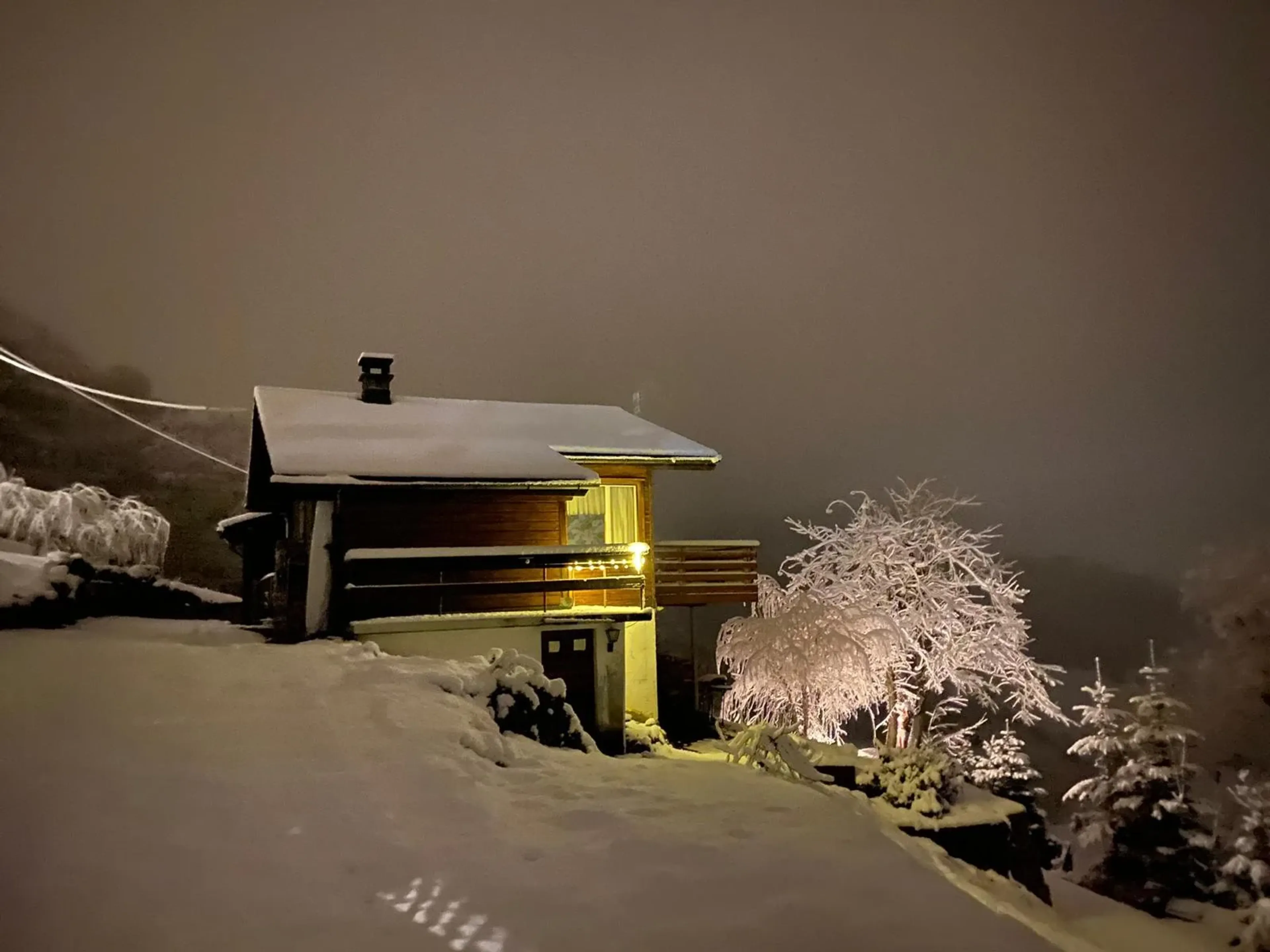 Grundstück mit älterem Haus, traumhafter Aussicht und 1001 Möglichkeiten - 17