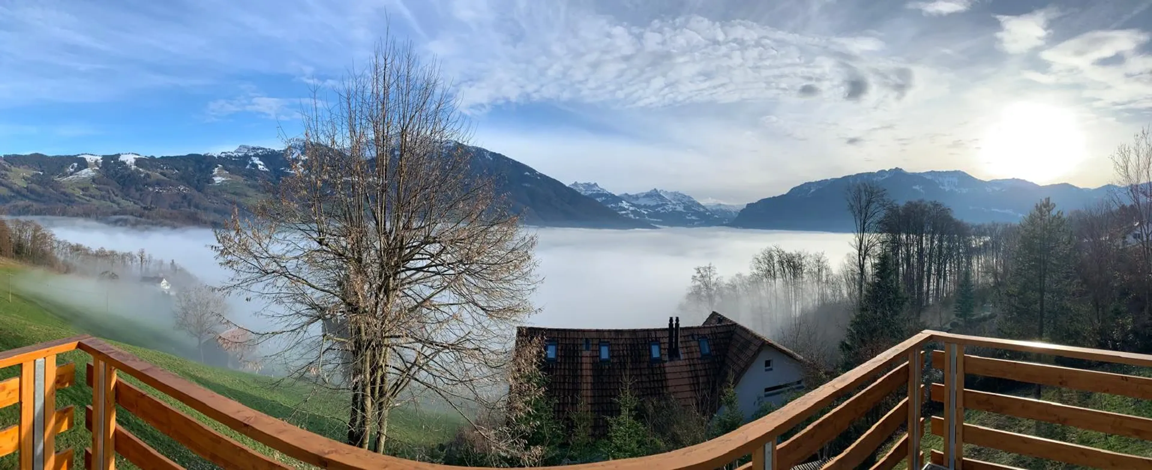 Grundstück mit älterem Haus, traumhafter Aussicht und 1001 Möglichkeiten - 7