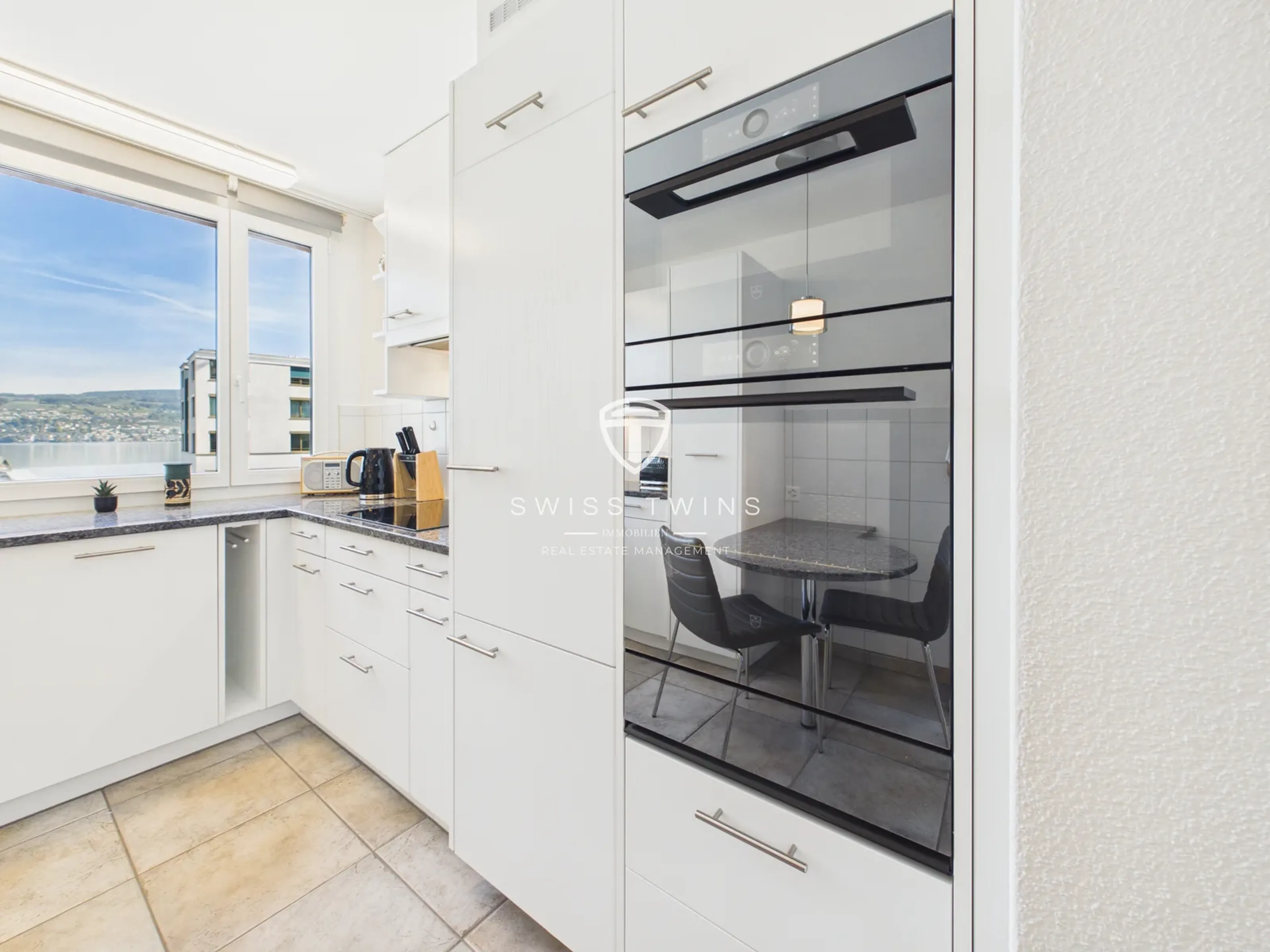Lichtdurchflutete 3.5-Zimmer-Attika- in Horgen – Terrasse, Seesicht & optional voll ausgestattet - 4