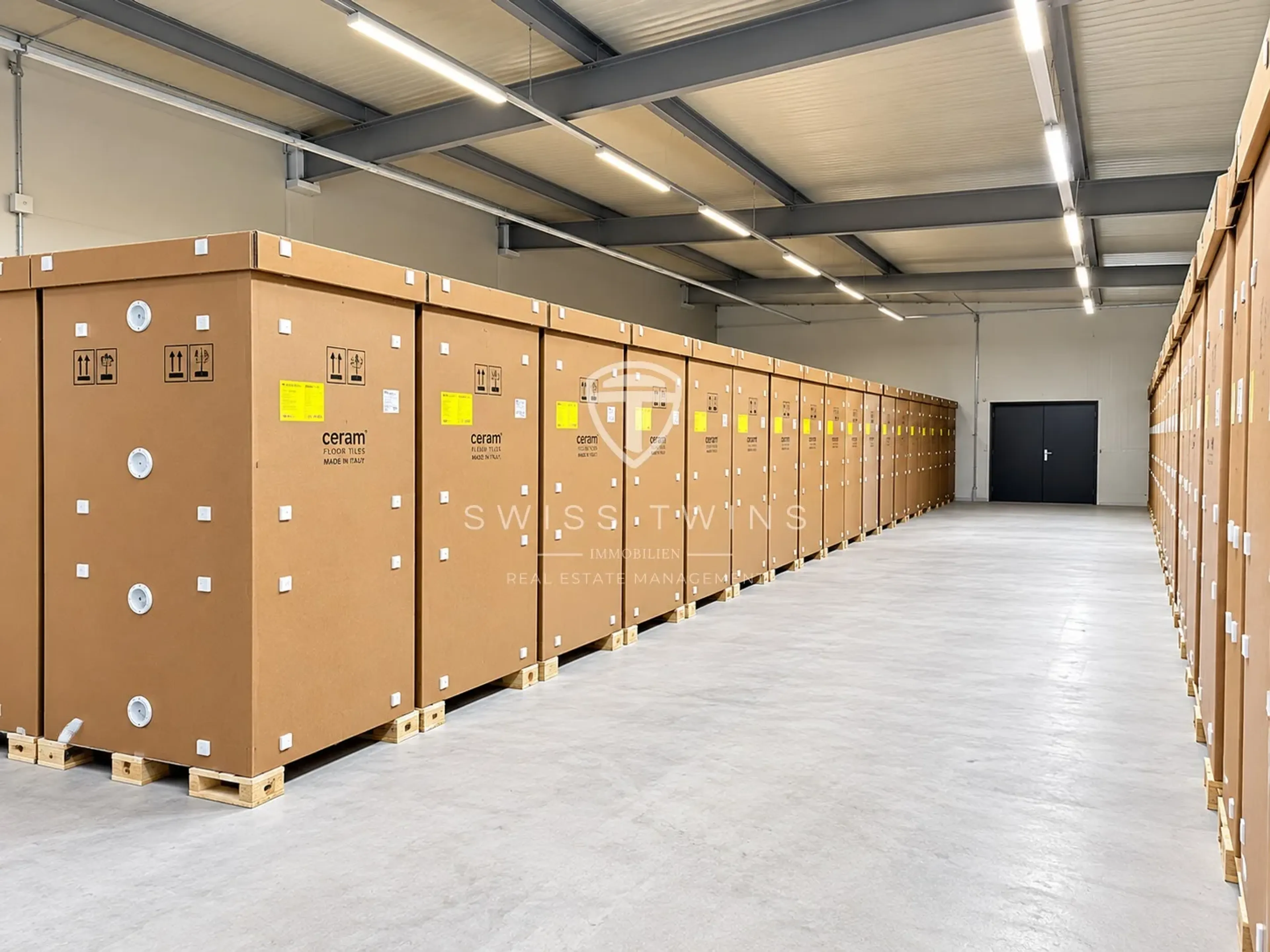 Top Gewerbestandort Oberrüti – 3'400 m² Lagerfläche mit optimaler Logistik - 3