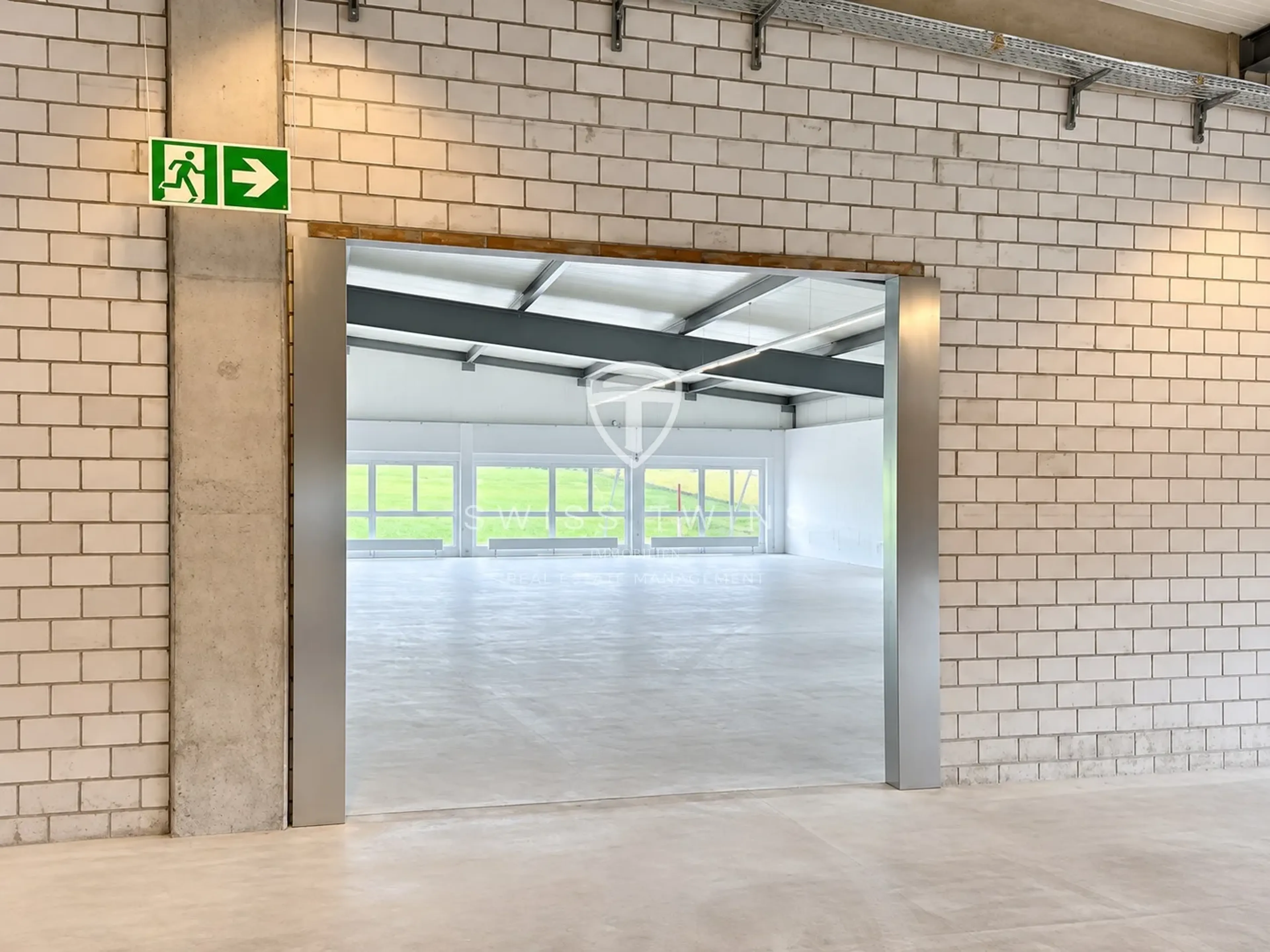 Top Gewerbestandort Oberrüti – 3'400 m² Lagerfläche mit optimaler Logistik - 11