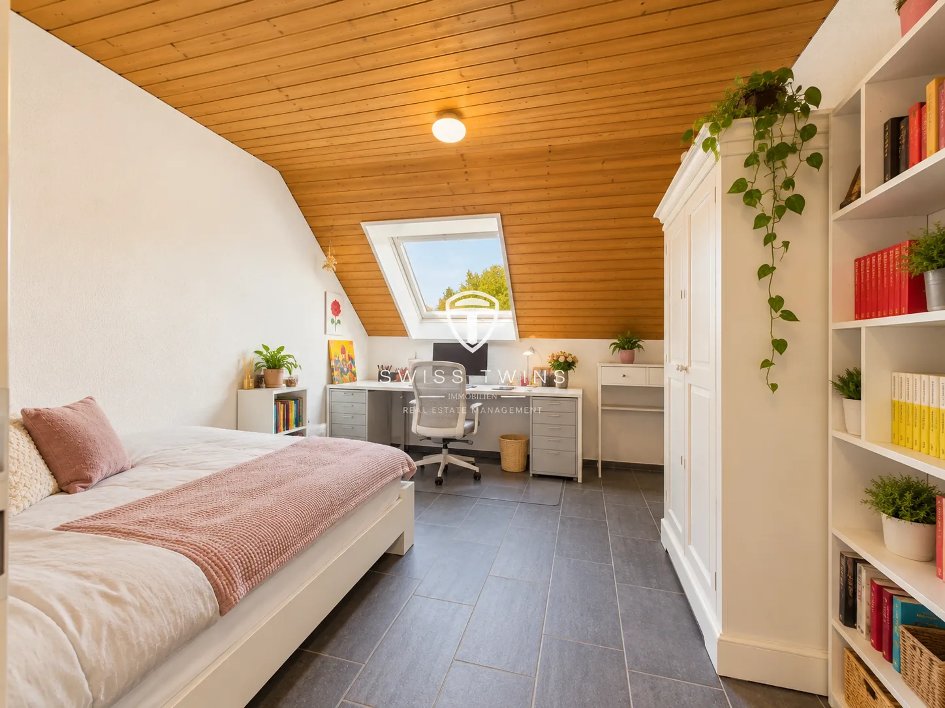 Grosszügige 4.5-Zimmer-Dachwohnung mit Cheminée und zwei Balkonen in Effretikon - 11