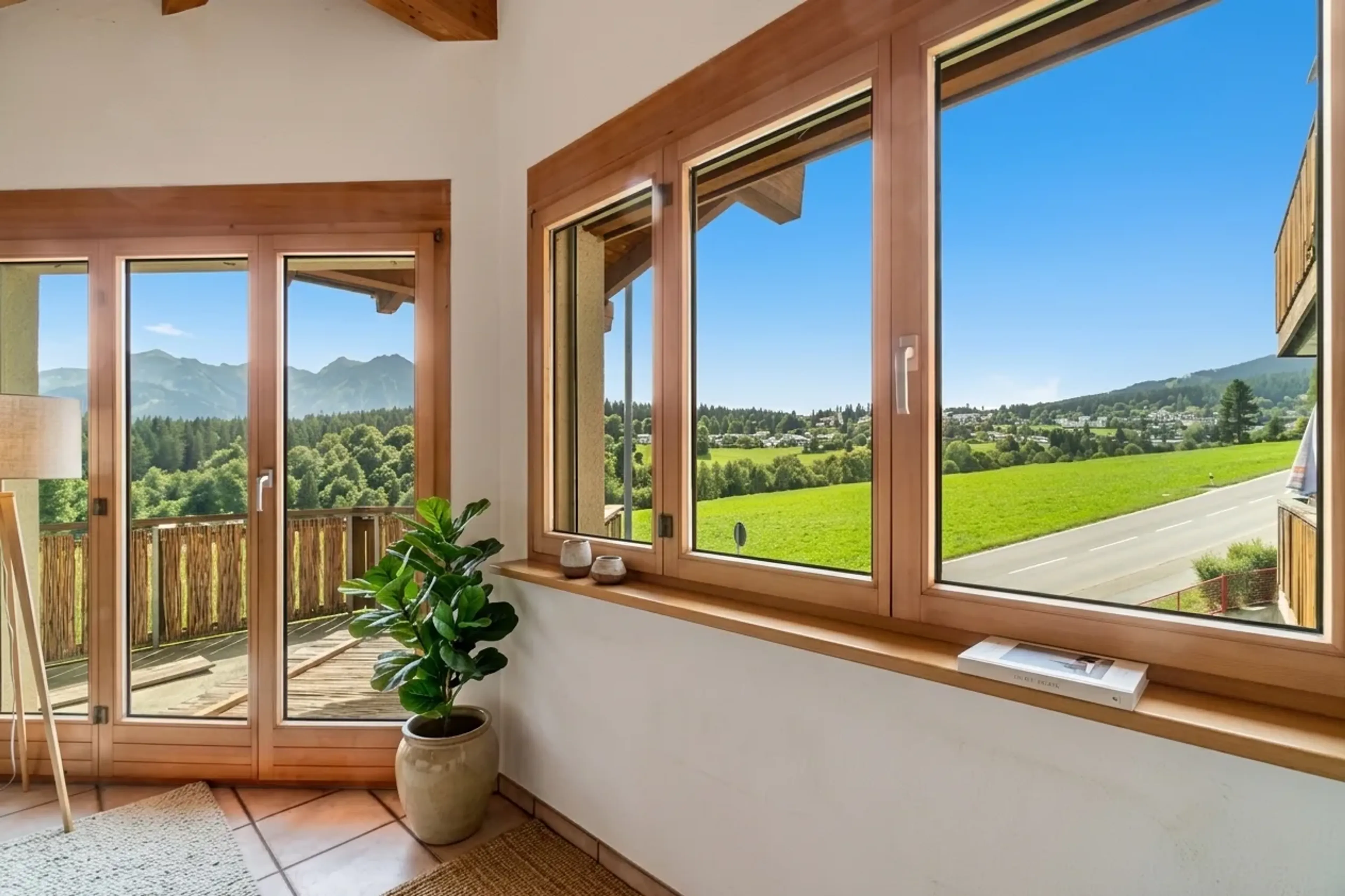 3.5-Zimmer-Ferien-Wohnung mit Alpensicht in Flims Dorf kaufen - 2