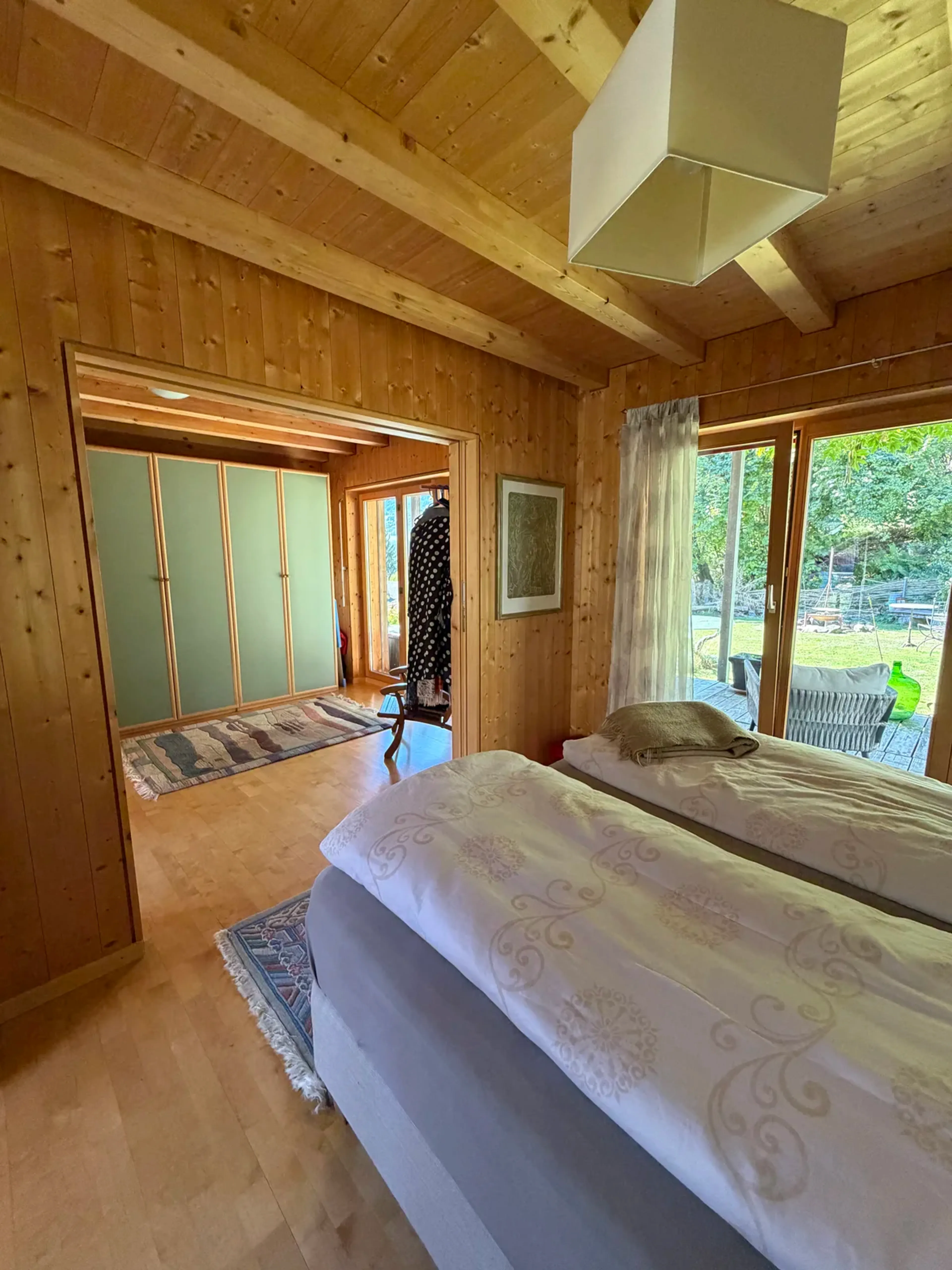 6-Zimmer-Einfamilienhaus mit grosszügigem Garten in Maladers - 2