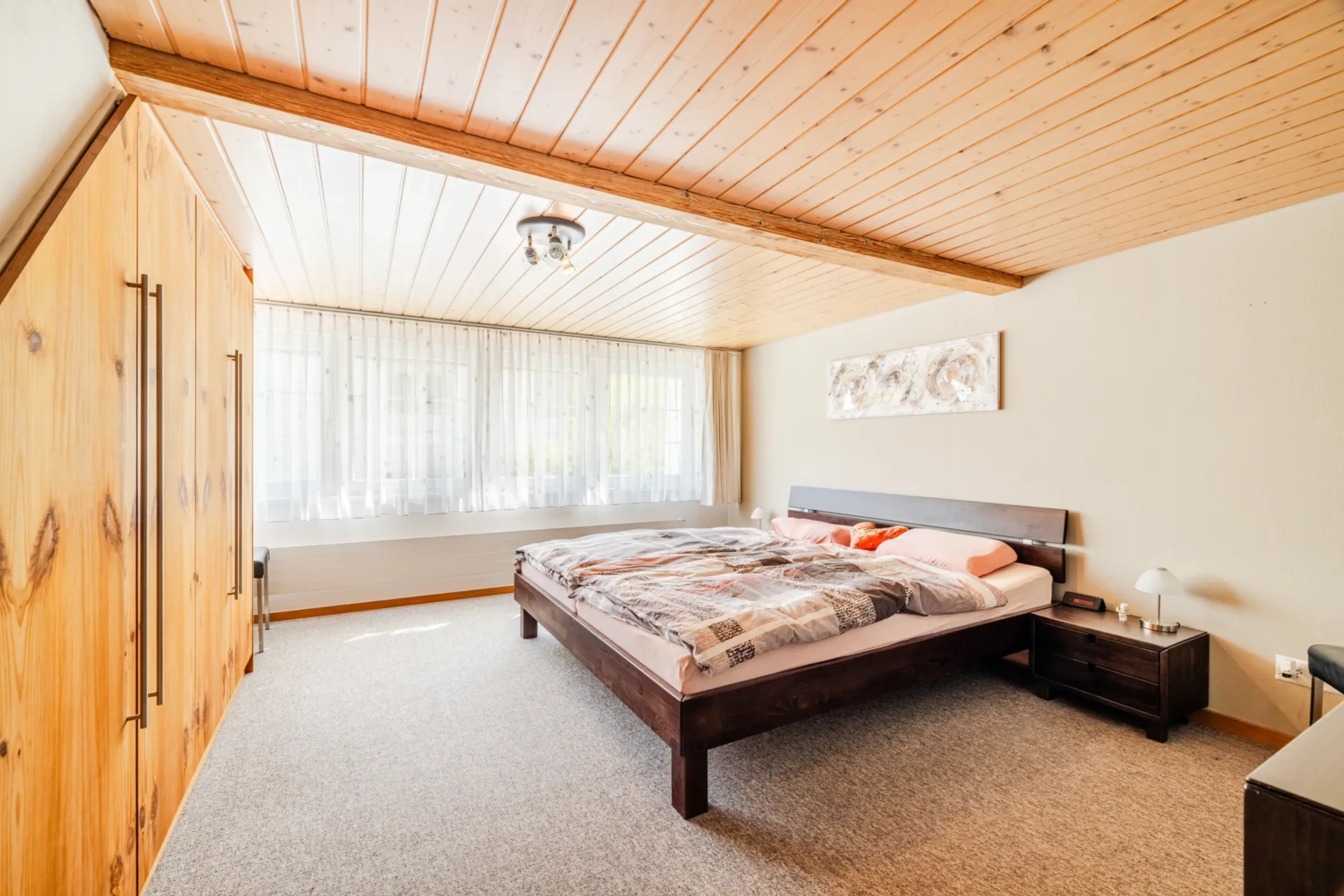 Charmantes 6.5-Zimmer-Doppeleinfamilienhaus in Herisau - 9