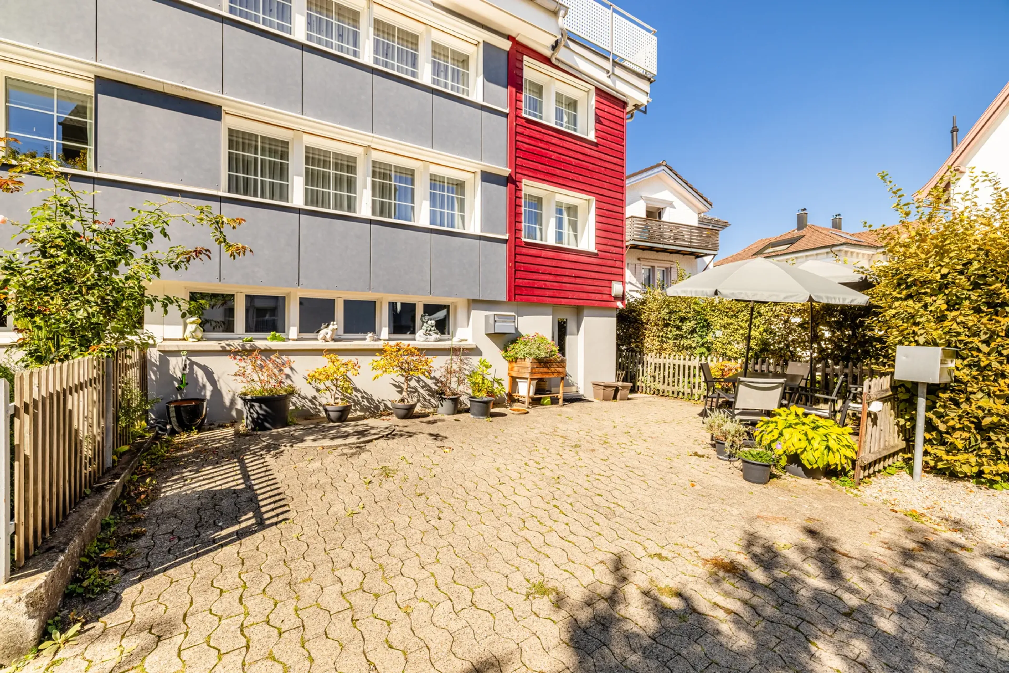 Charmantes 6.5-Zimmer-Doppeleinfamilienhaus in Herisau - 15